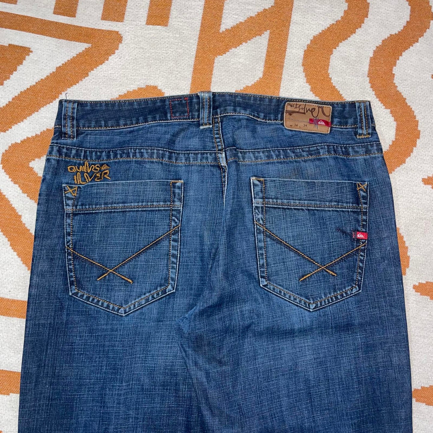 Quiksilver 00s Baggy Embroidered Jeans 36x32