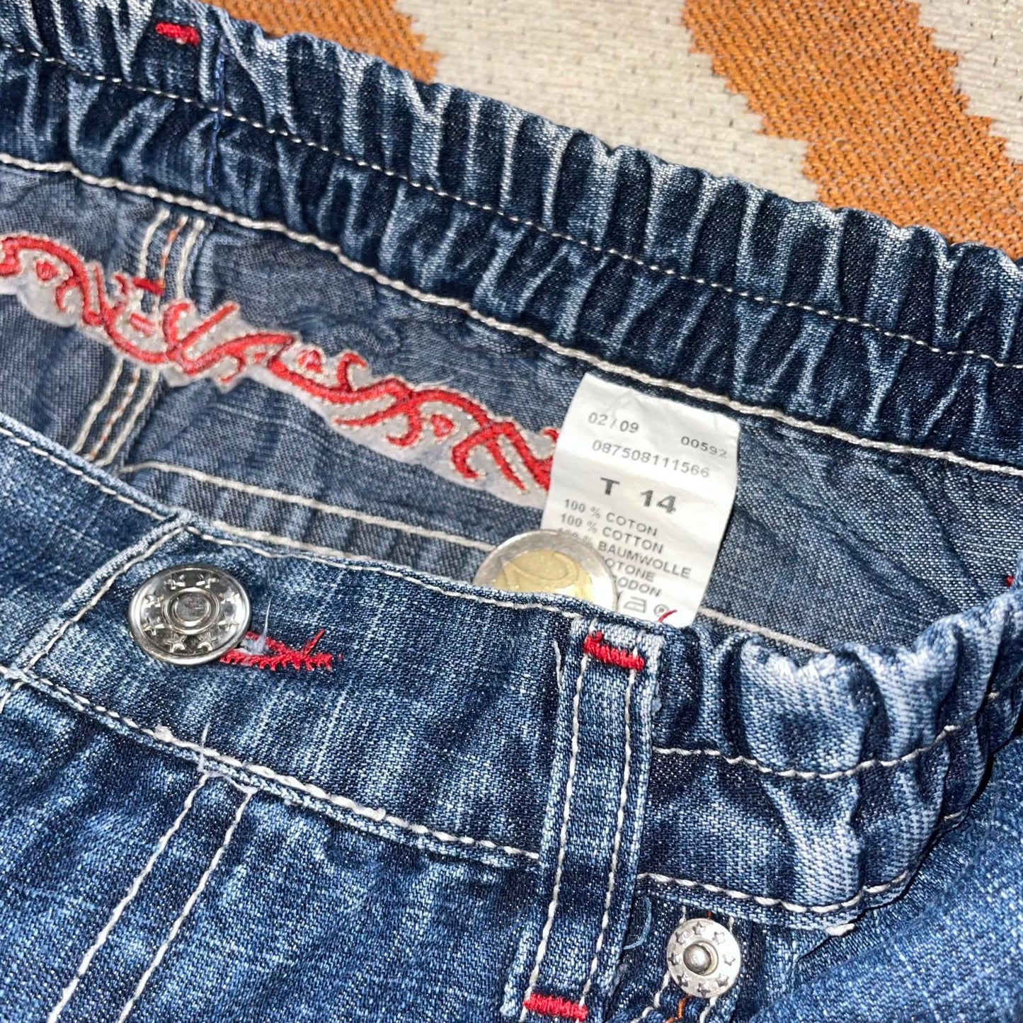 Femy Boy 90s Tribal Embroidered Jeans 28x30