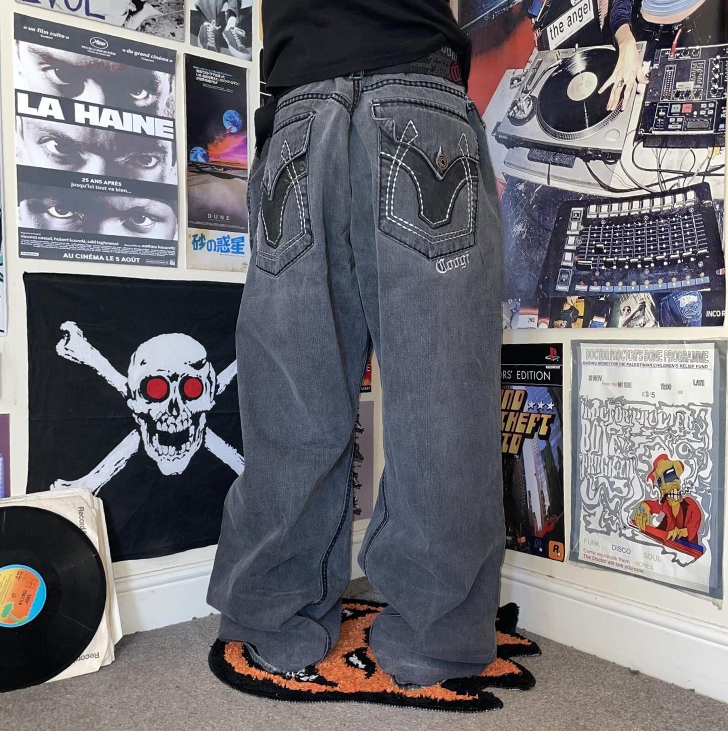 Coogi 90s Embroidered Super Baggy Black Jeans 50x34