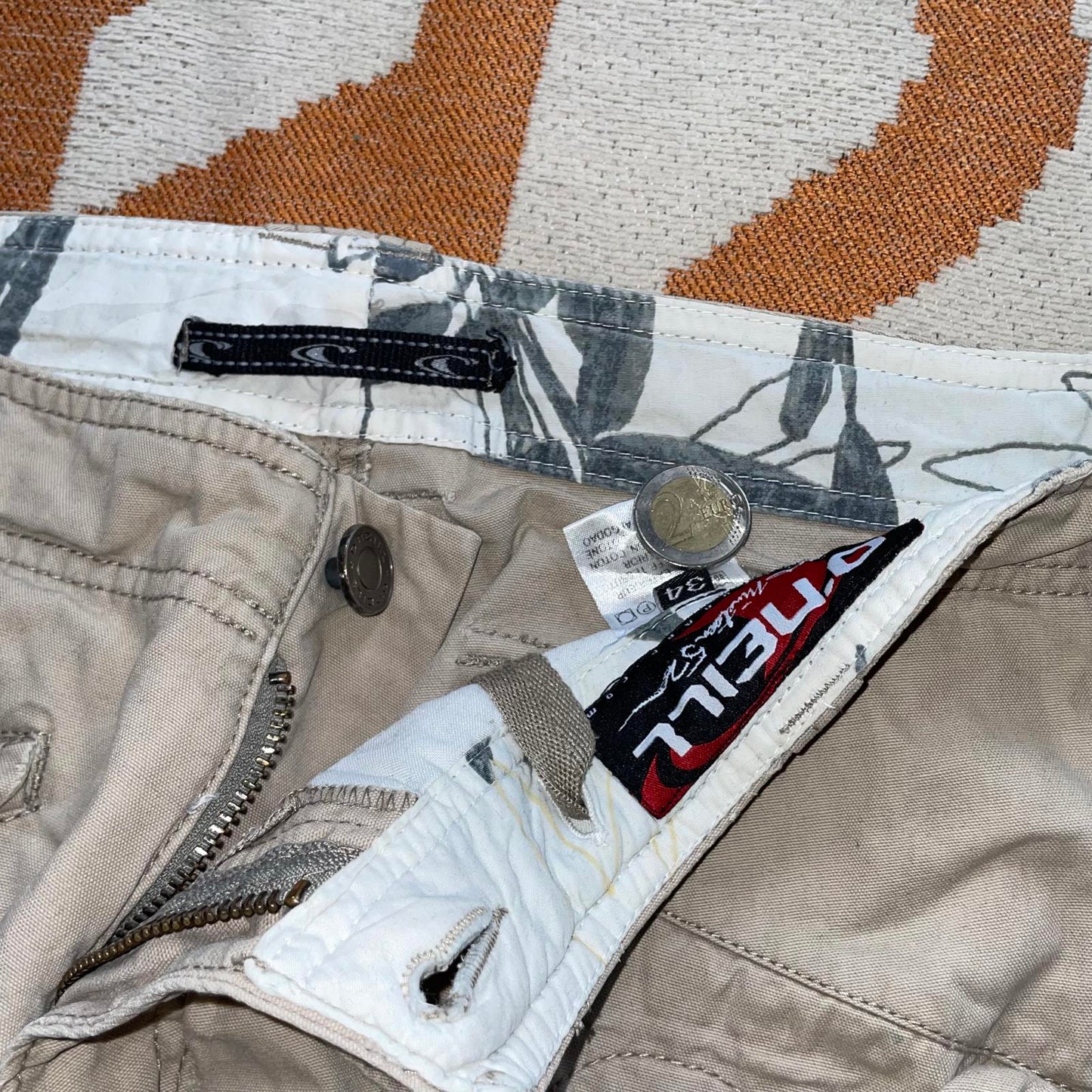 O’Neill 90s Embroidered Cargo Pants 34x32