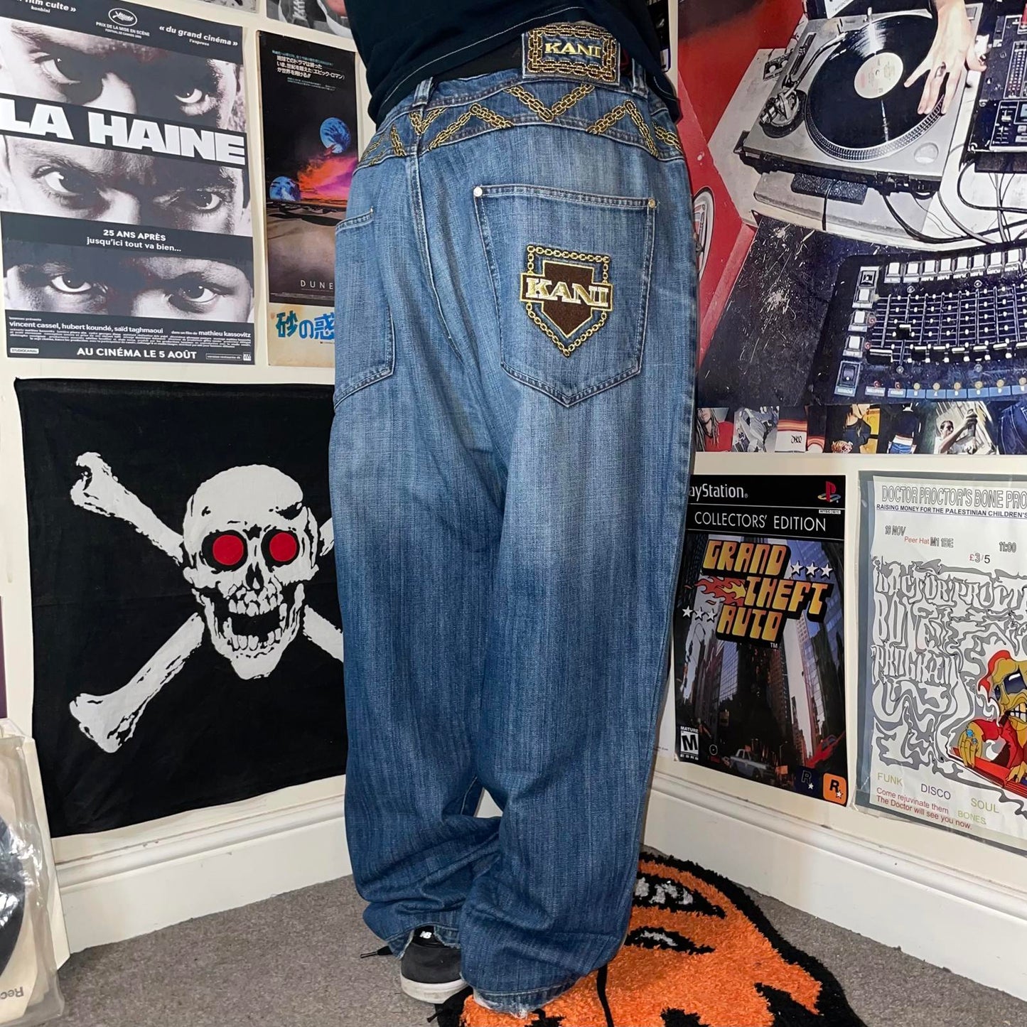 Karl Kani 90s Embroidered Gold Chain Jeans 42x34