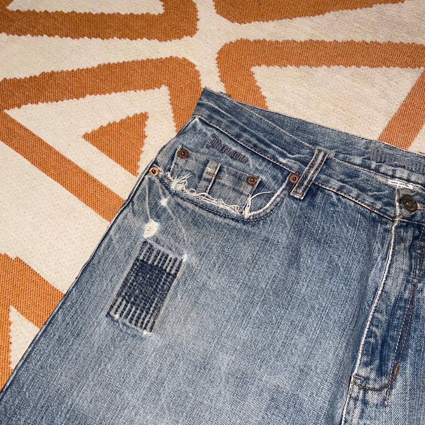 Billabong 00s Embroidered Baggy Jorts 34x11
