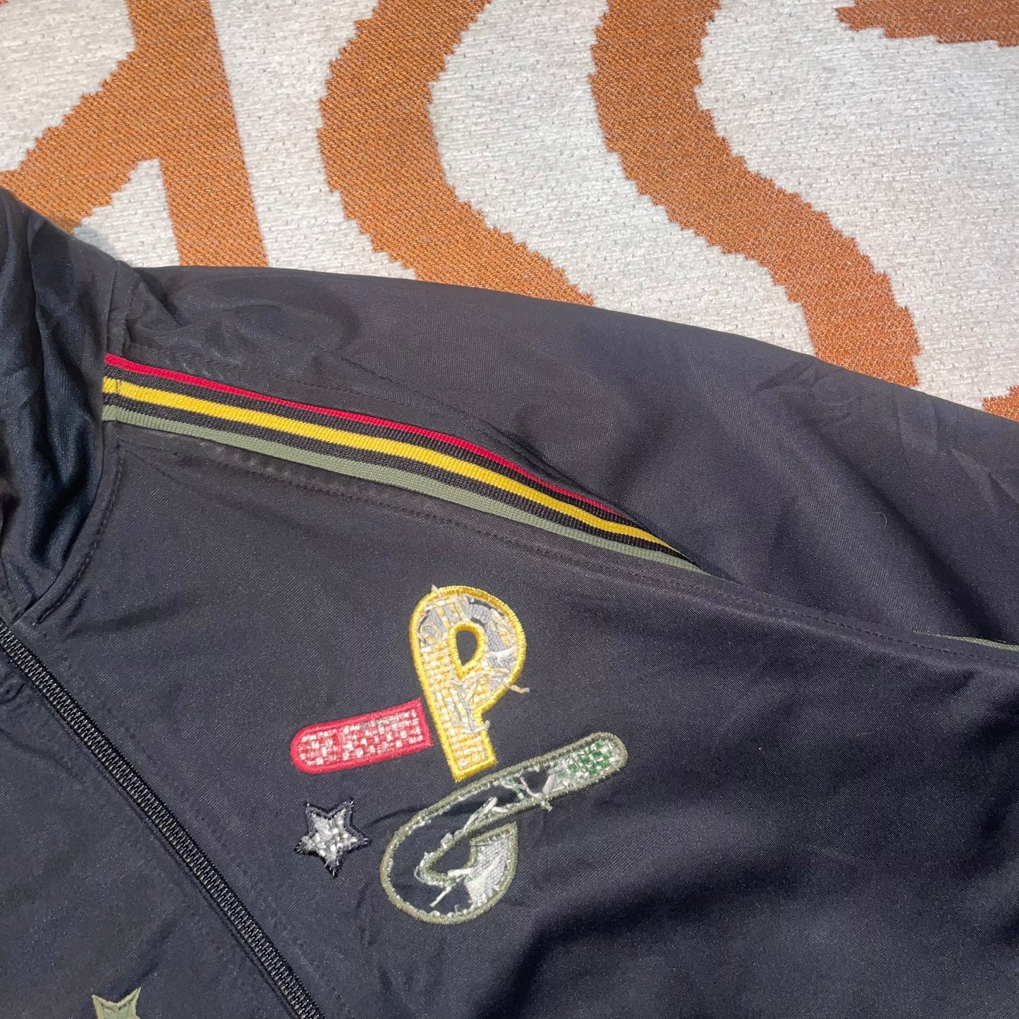 LRG 90s Embroidered Jamaica Jacket M