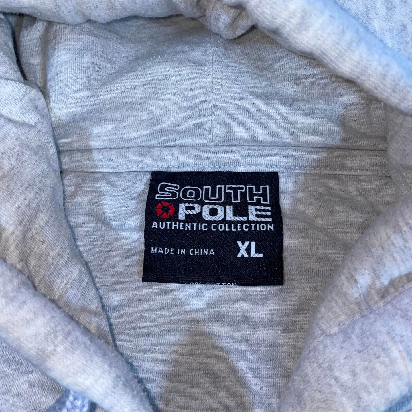 Southpole 90s Embroidered Spell-Out White Hoodie XL