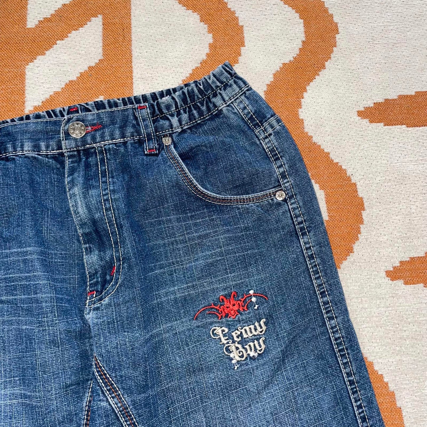 Femy Boy 90s Tribal Embroidered Jeans 28x30