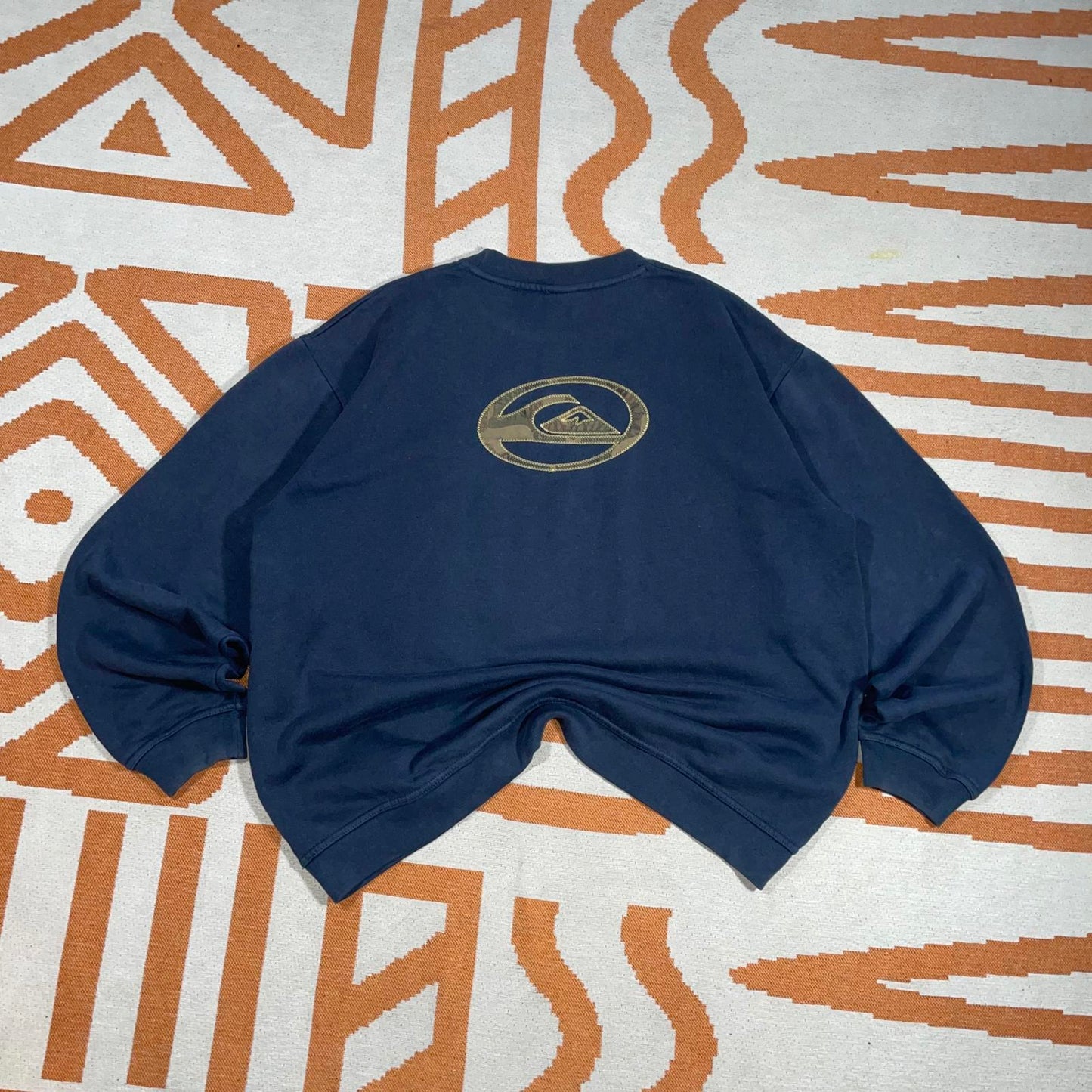 Quiksilver 90s Embroidered Camo Logo Navy Sweatshirt L