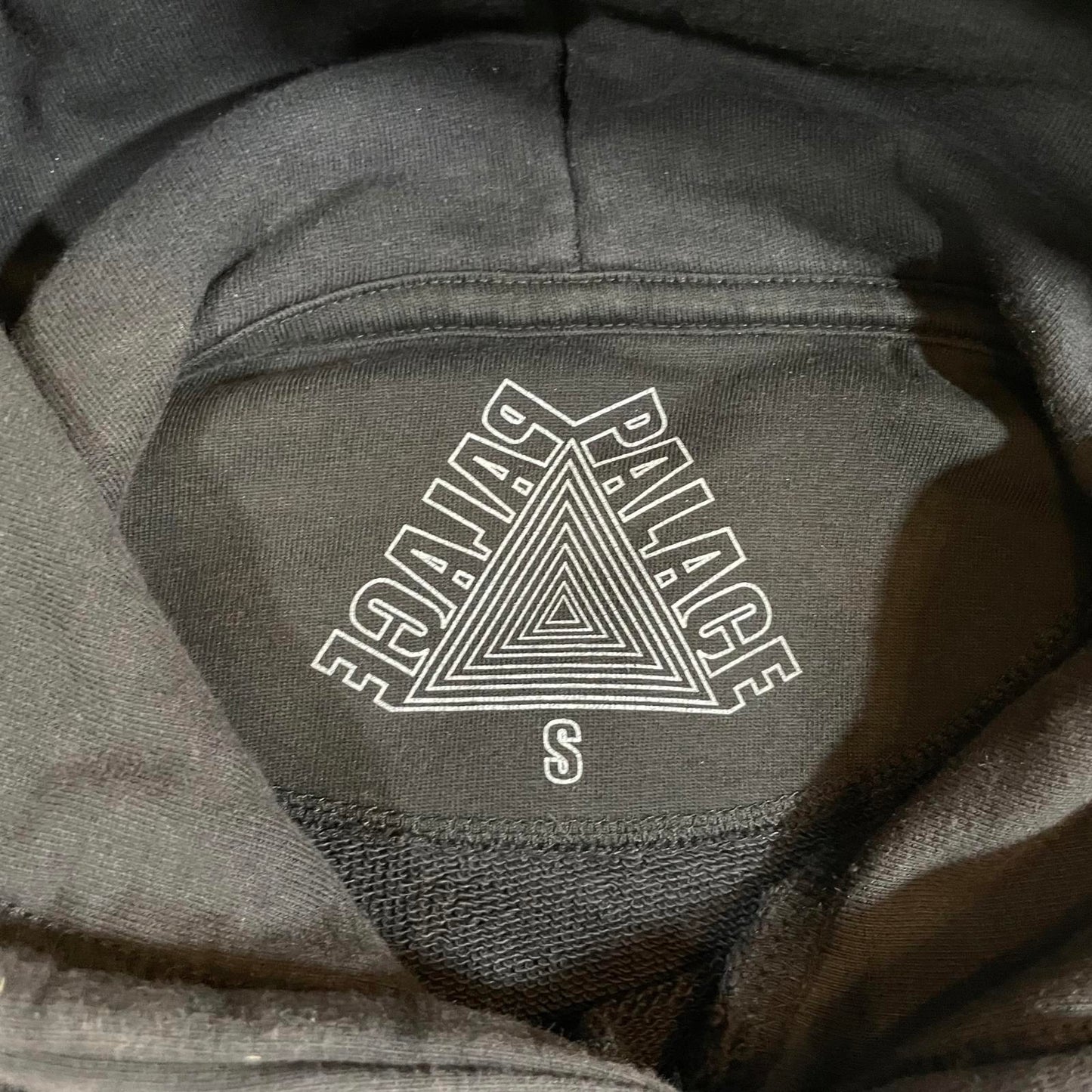 Palace ‘19 Graphic Moon Tree Black Hoodie S