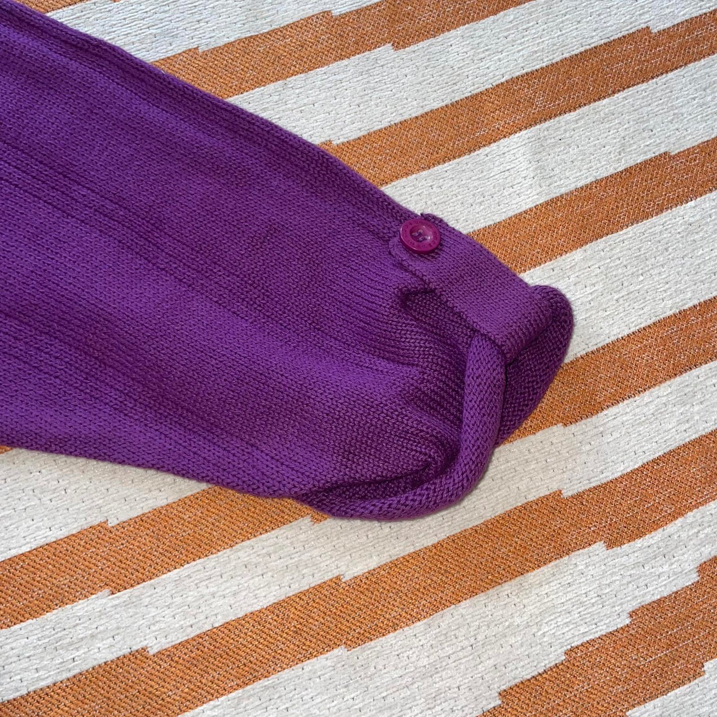 00s Rocawear Knit V-Neck Sweater L