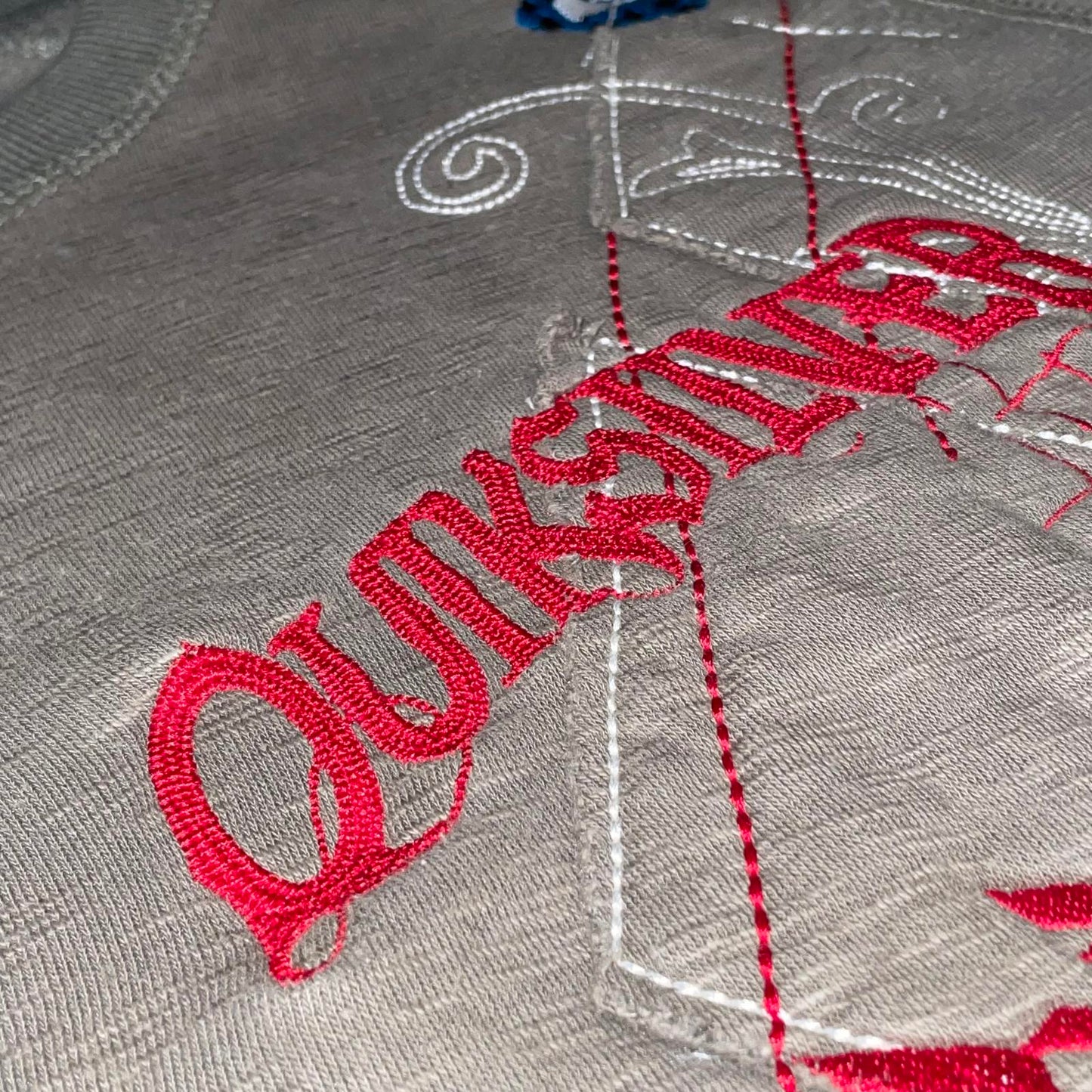 Quiksilver 00s Embroidered/Patched Sweatshirt L