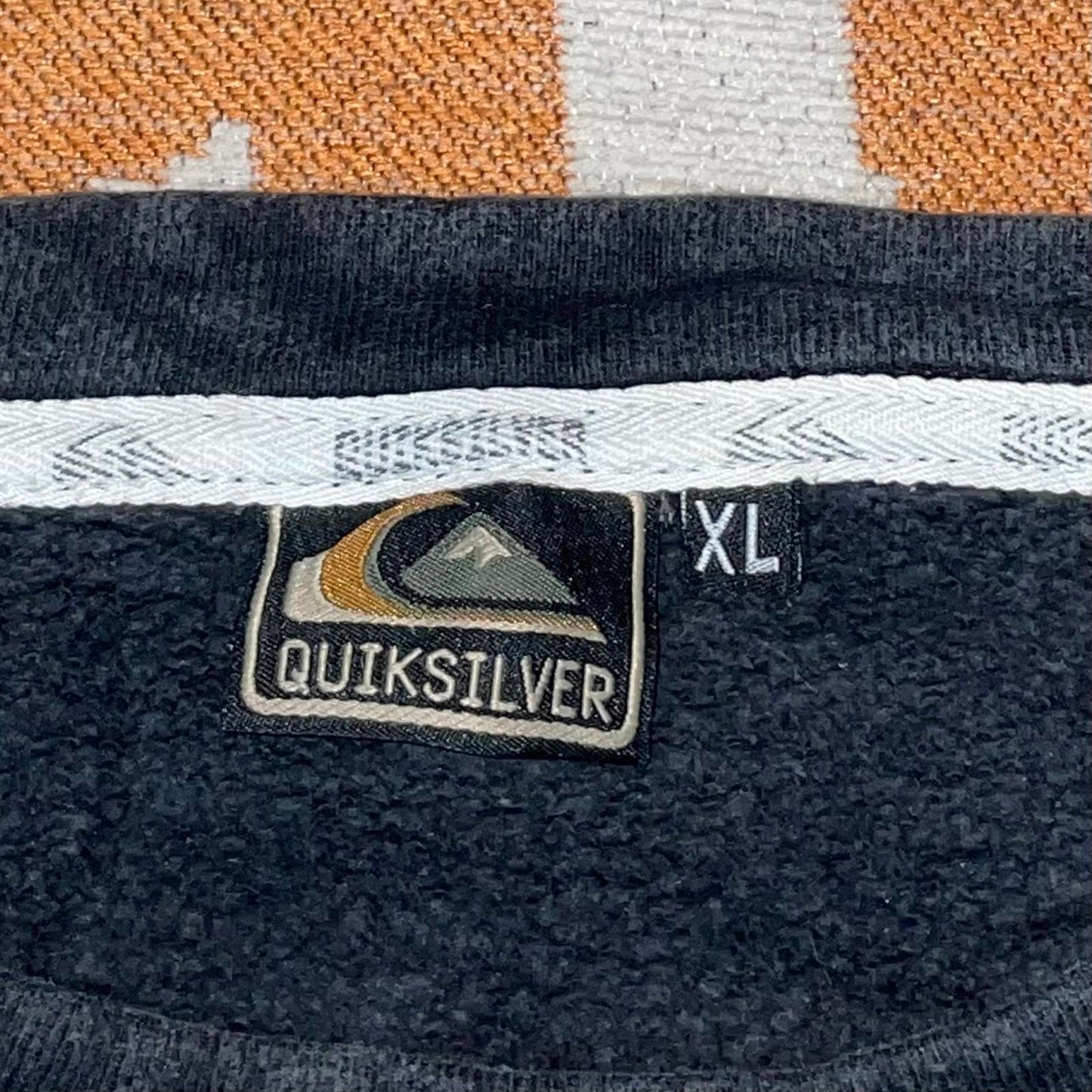 Quiksilver 90s Black Hibiscus Imprinted Sweatshirt XL