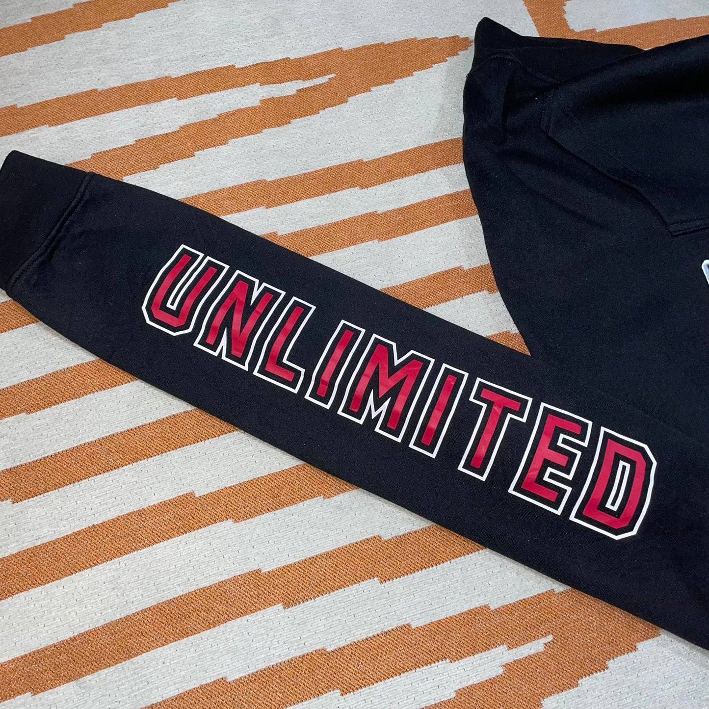 Ecko Unltd. 00s Embroidered Rhino Black Hoodie M