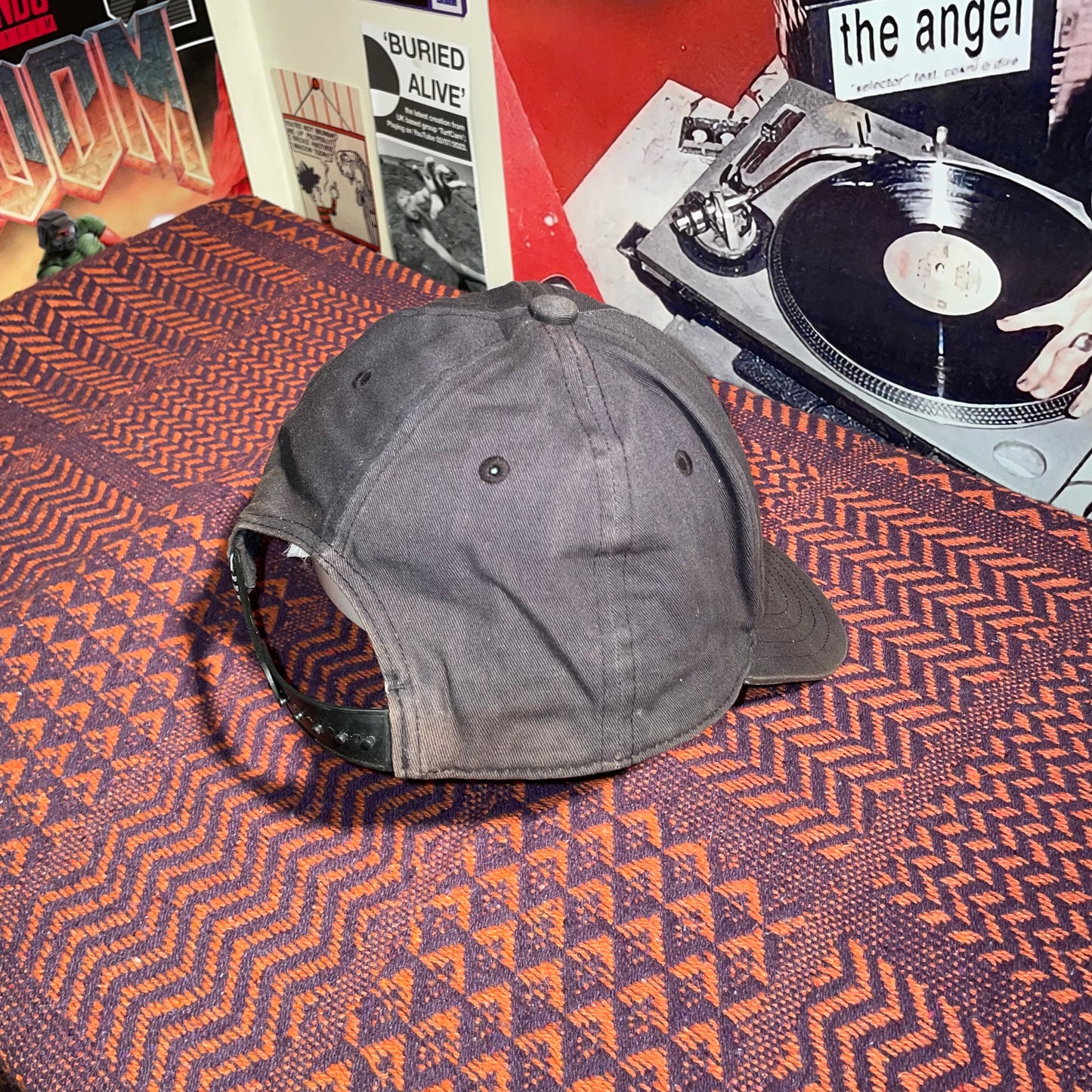 Adidas 00s Embroidered Logo Cap