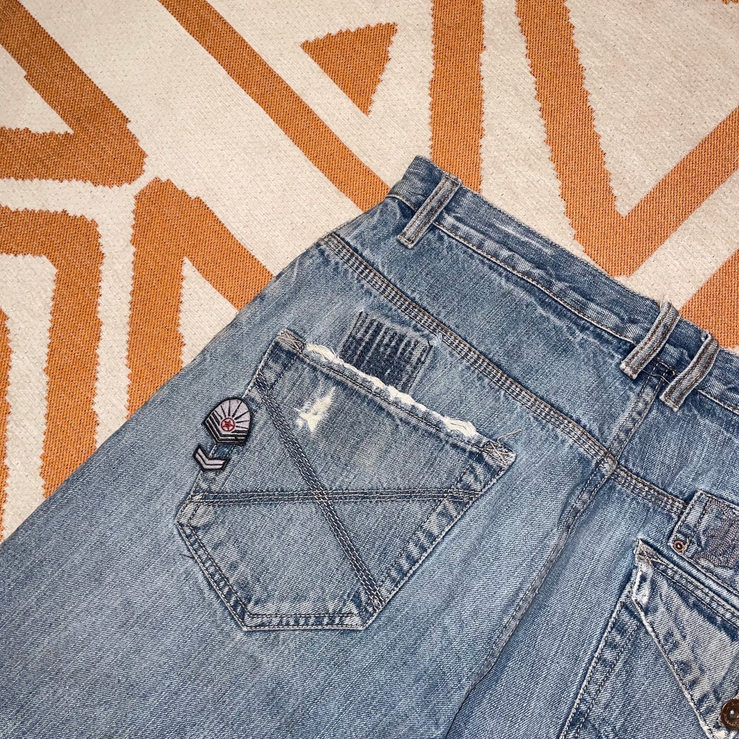 Billabong 00s Embroidered Baggy Jorts 34x11