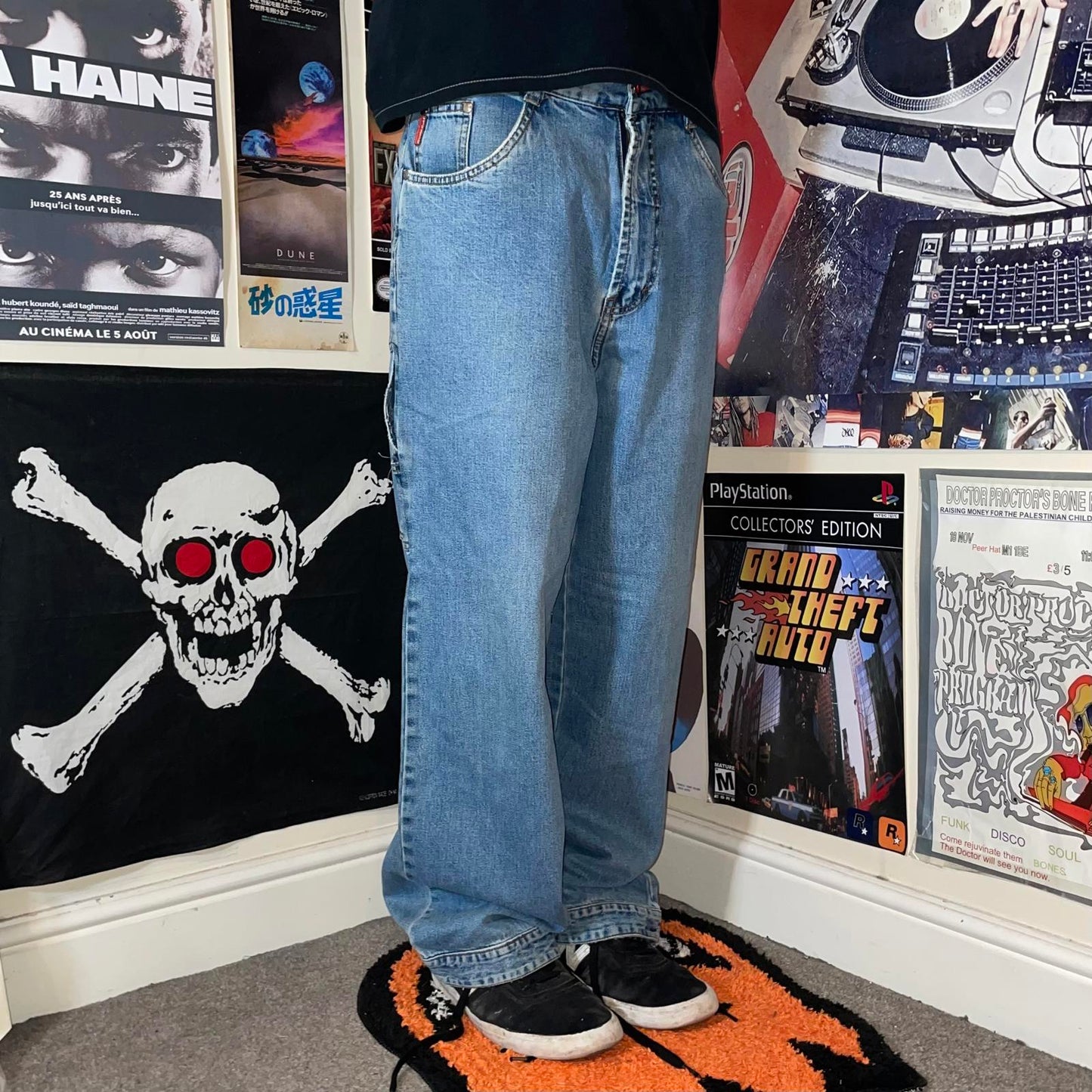 Surf Cult 90s Embroidered Baggy Cross Jeans 32x30