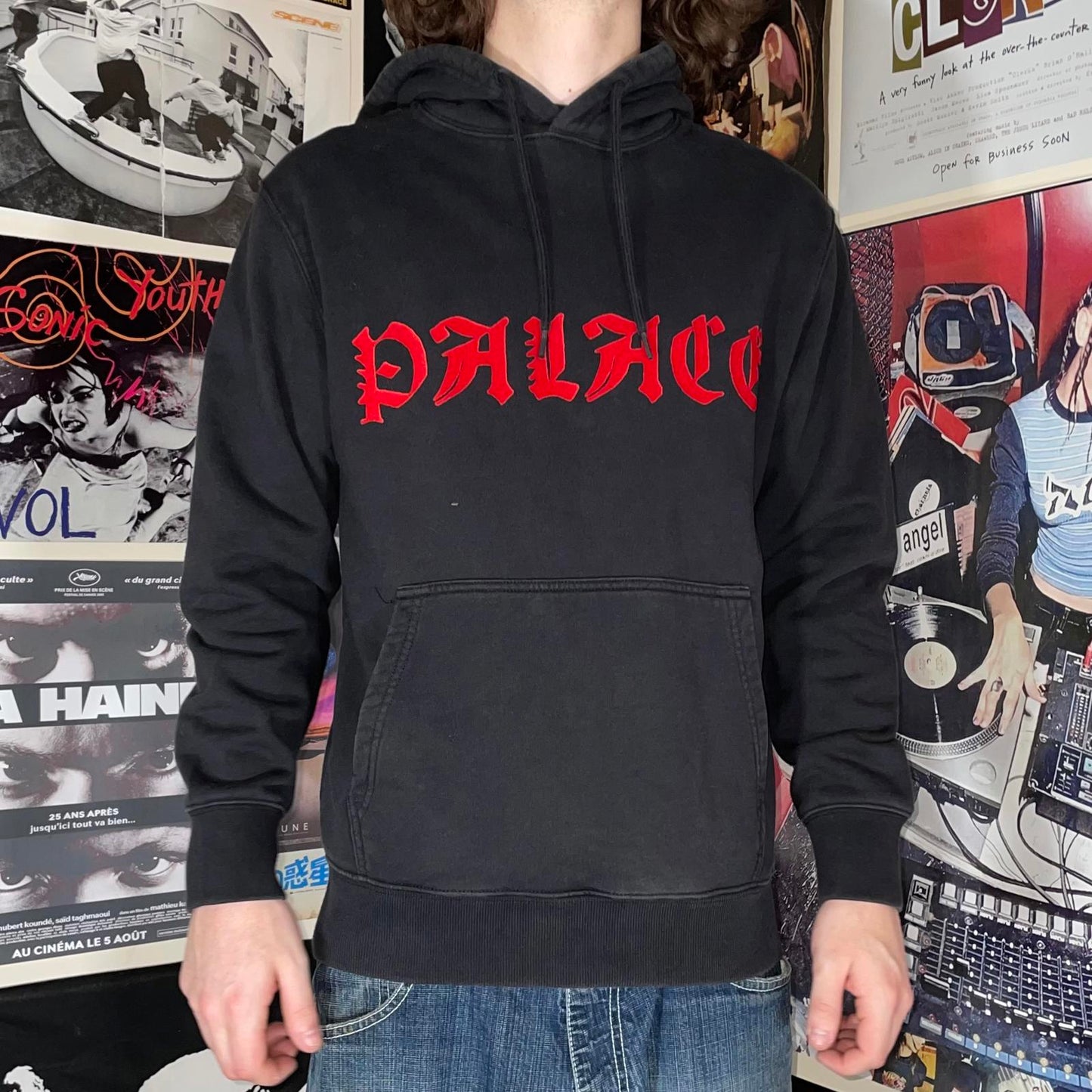 Palace ‘19 Graphic Moon Tree Black Hoodie S