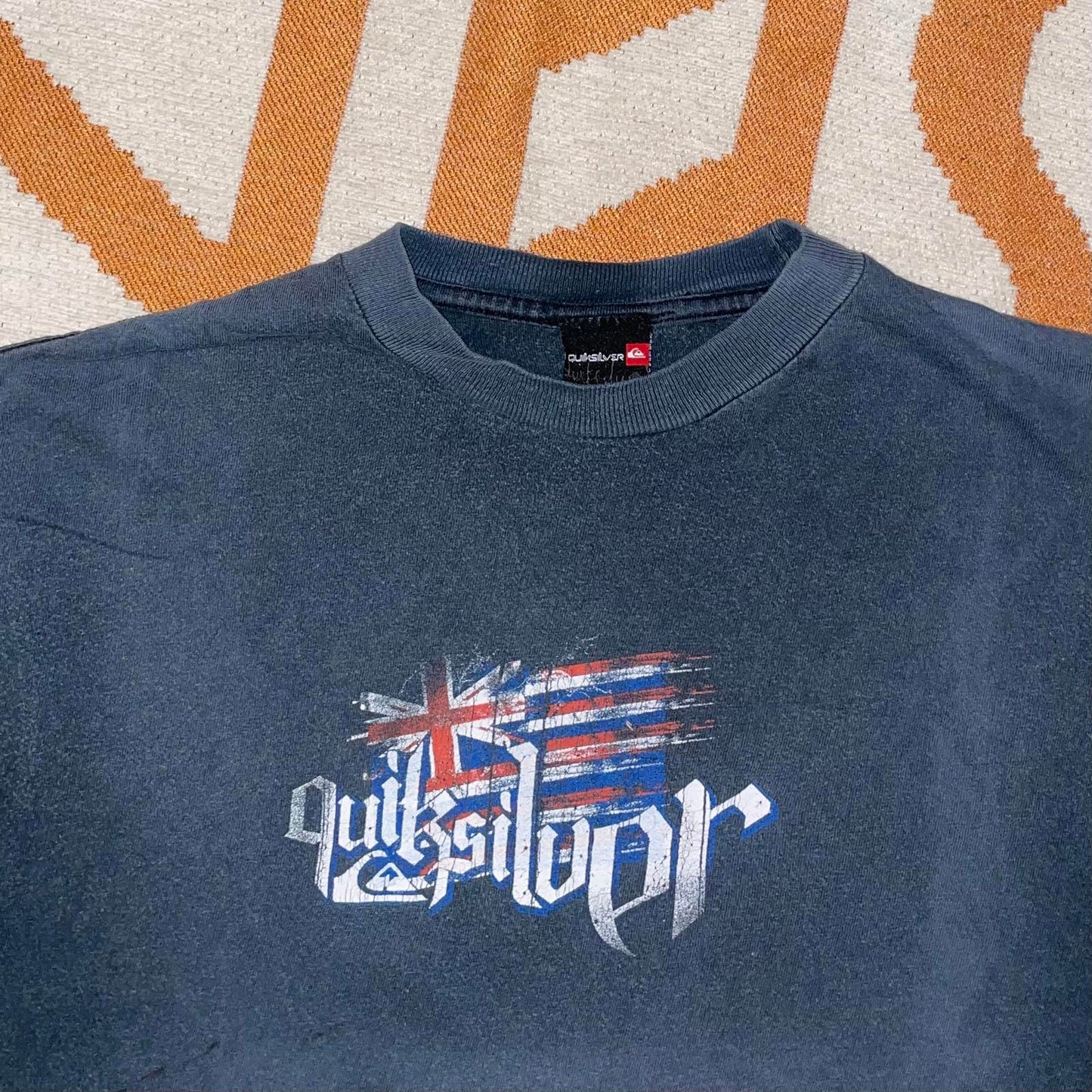 Quiksilver 00s Hawaii Graphic T-Shirt M