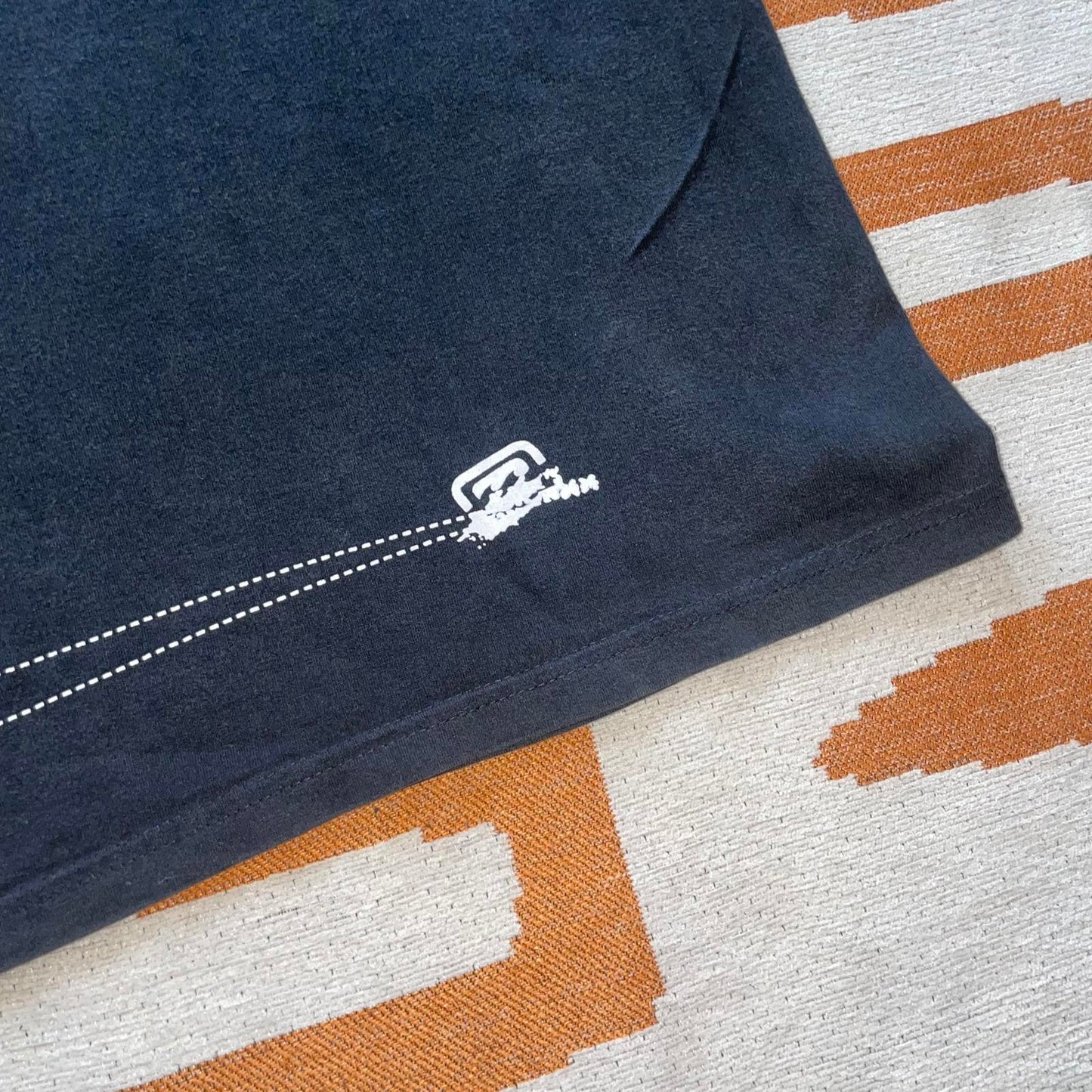 Billabong 90s Signature Graphic Tee L