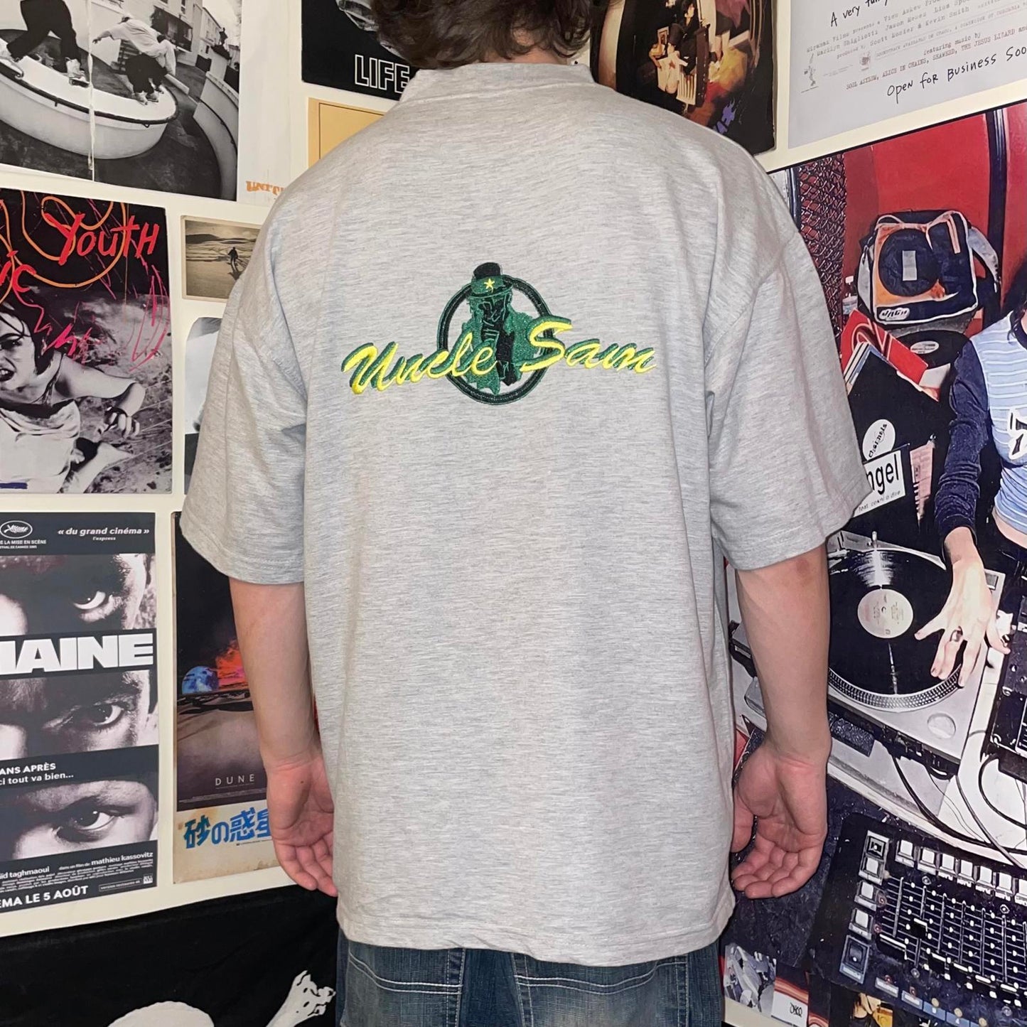 Uncle Sam 90s Embroidered Graphic T-Shirt L