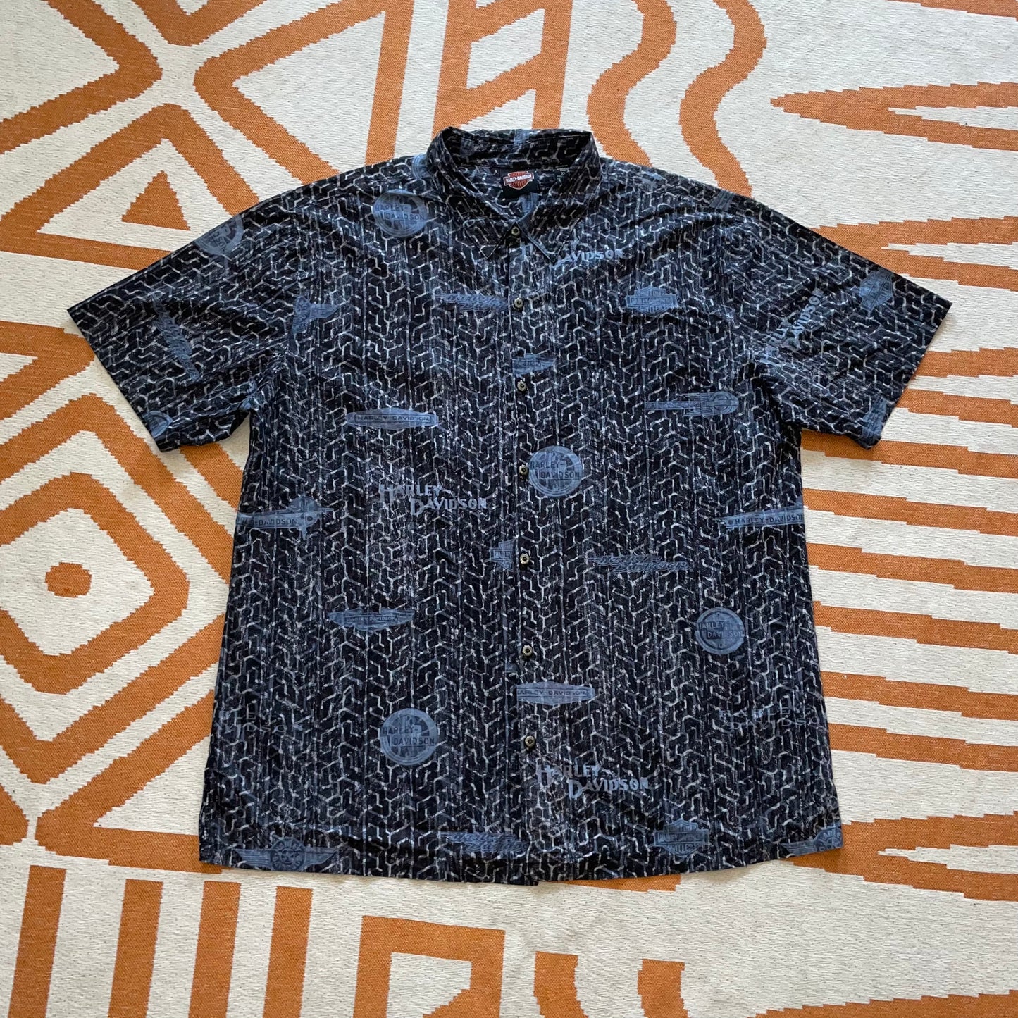 Harley Davidson 00s Pattern ‘Tire Tracks’ Shirt XL