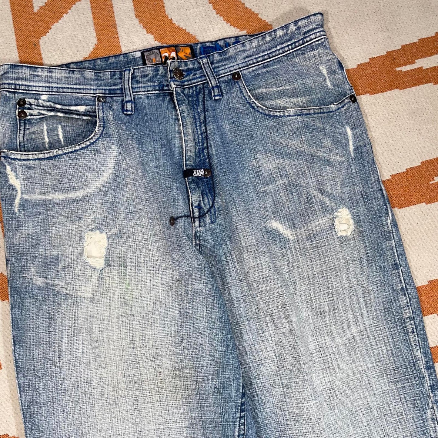 Akademiks 00s ‘Jeanius’ Printed Denim Blue Jeans 34x34