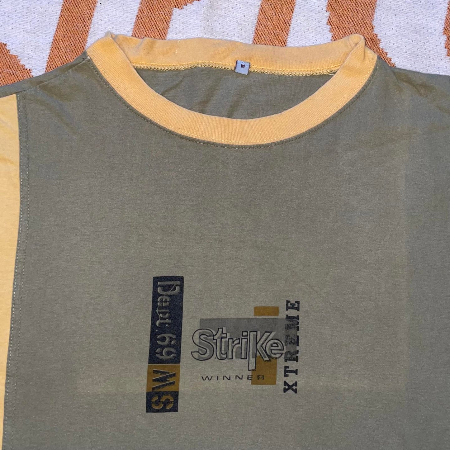 Strike 90s Panelled Graphic T-Shirt M
