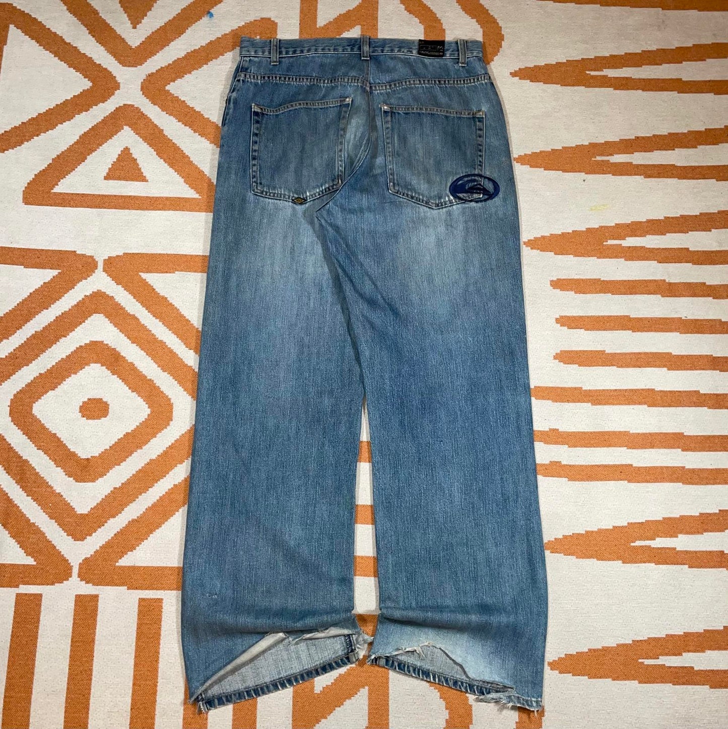 Quiksilver 00s Embroidered Logo Baggy Surf Jeans 34x32