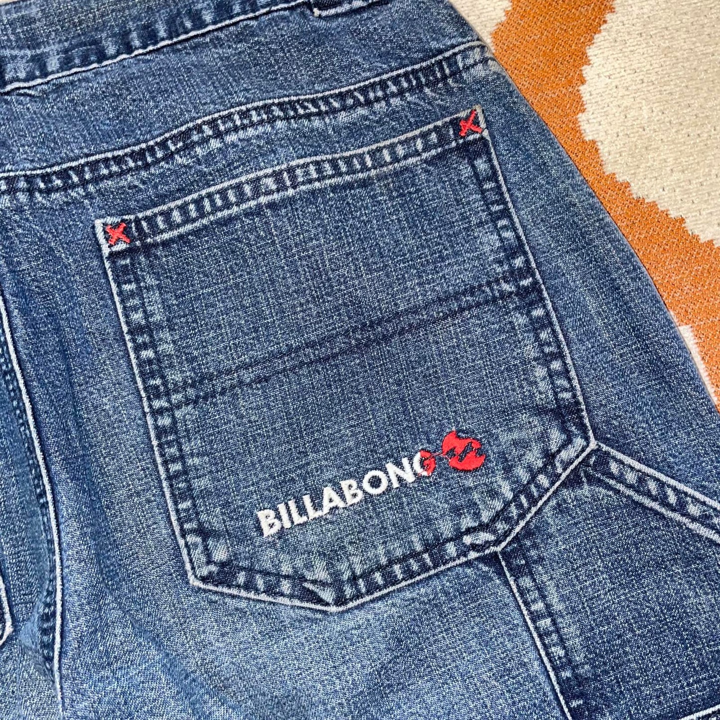 Billabong 00s Embroidered Surf Jeans 27x30