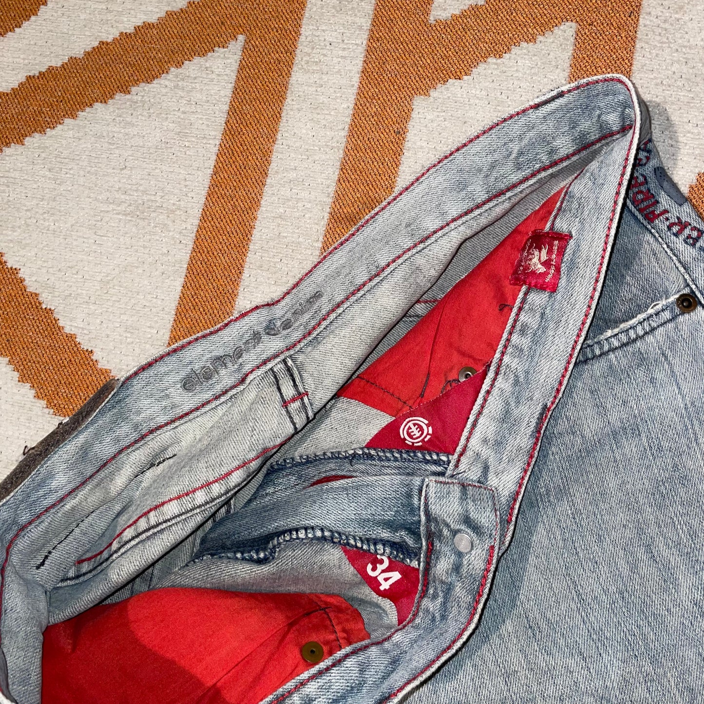 Element 00s Embroidered Baggy Jorts 34x13
