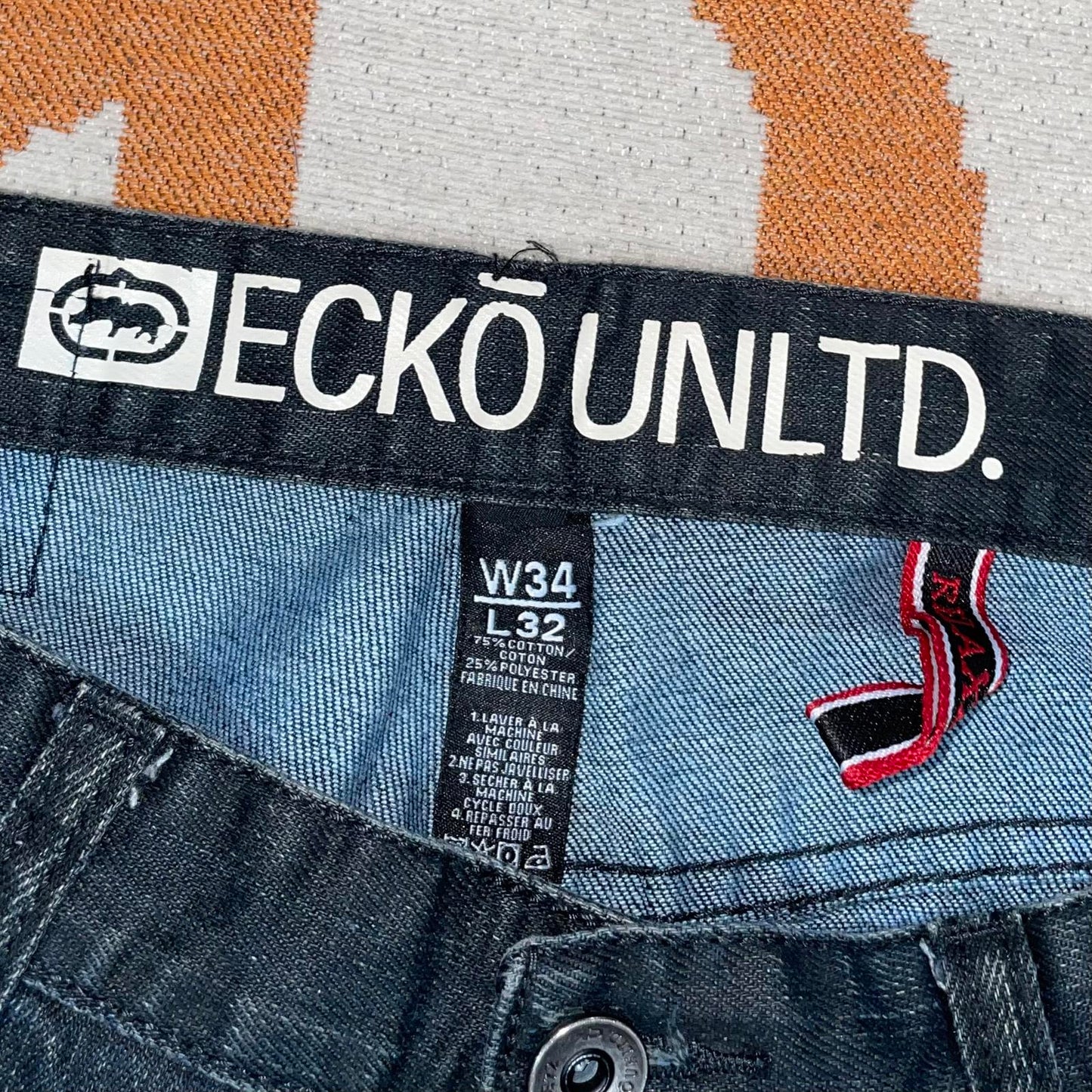 Ecko Unltd. 00s Black Straight Denim Rhino Jeans 34x32