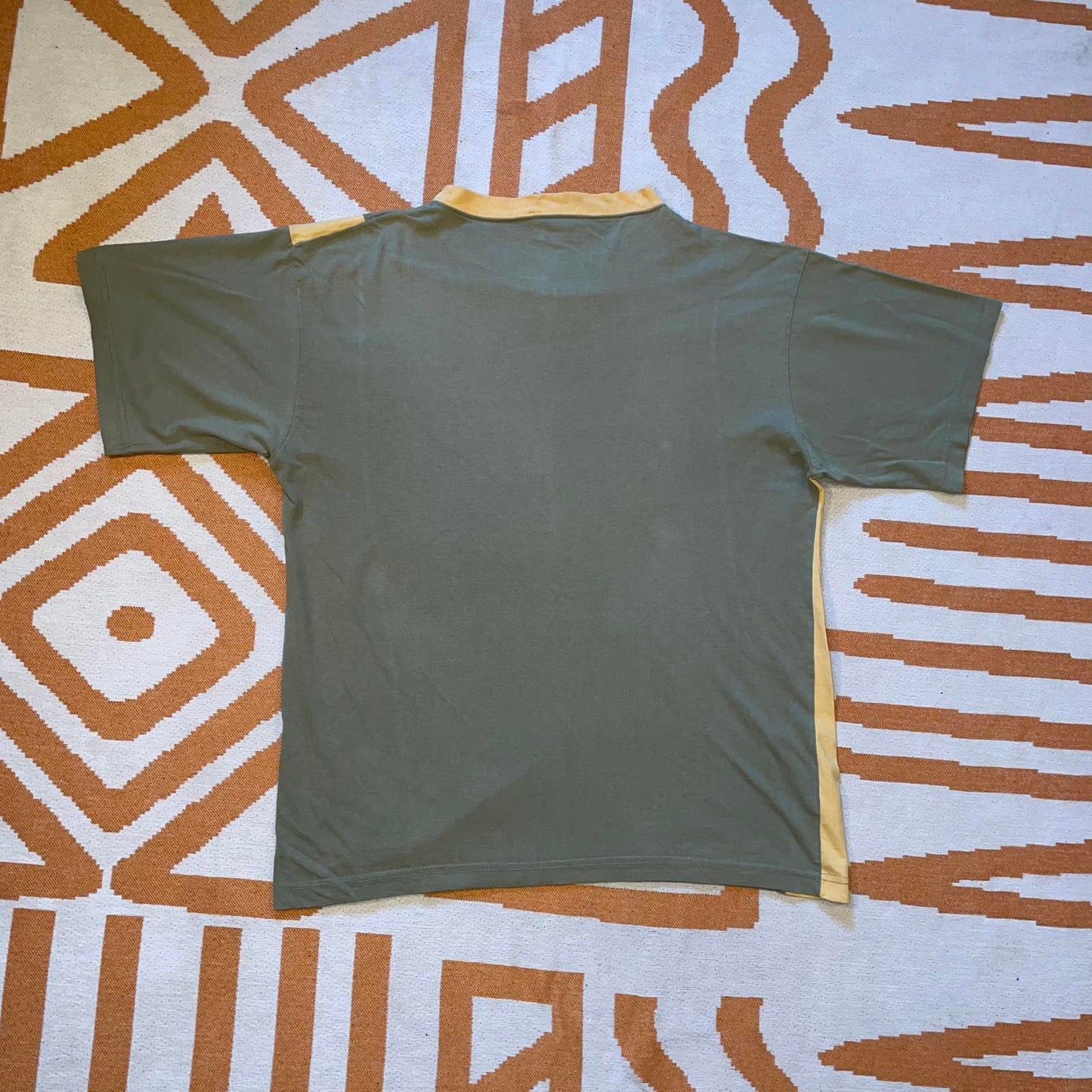 Strike 90s Panelled Graphic T-Shirt M