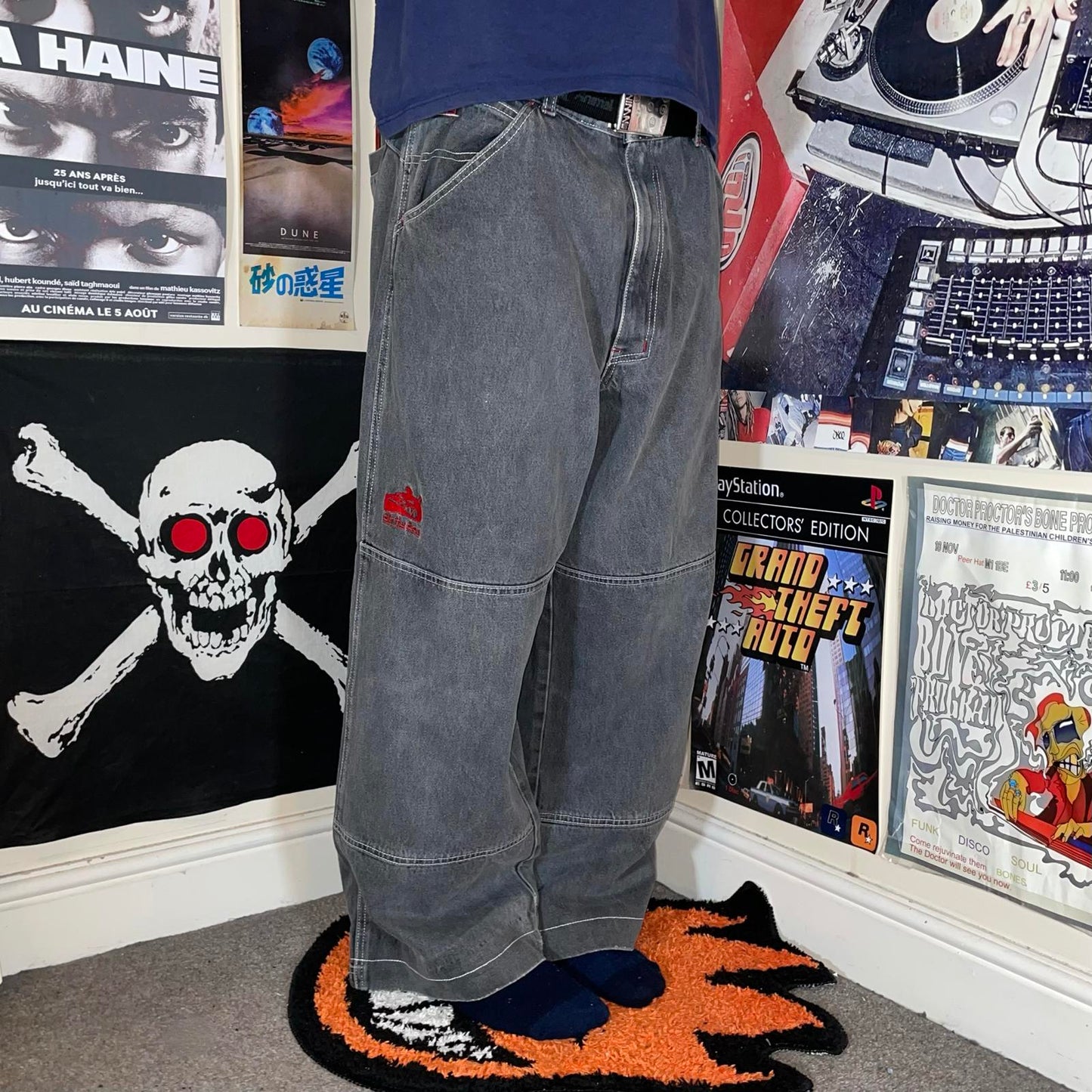 Dirty Dog 90s Embroidered Grey Baggy Cargo Jeans 38x30