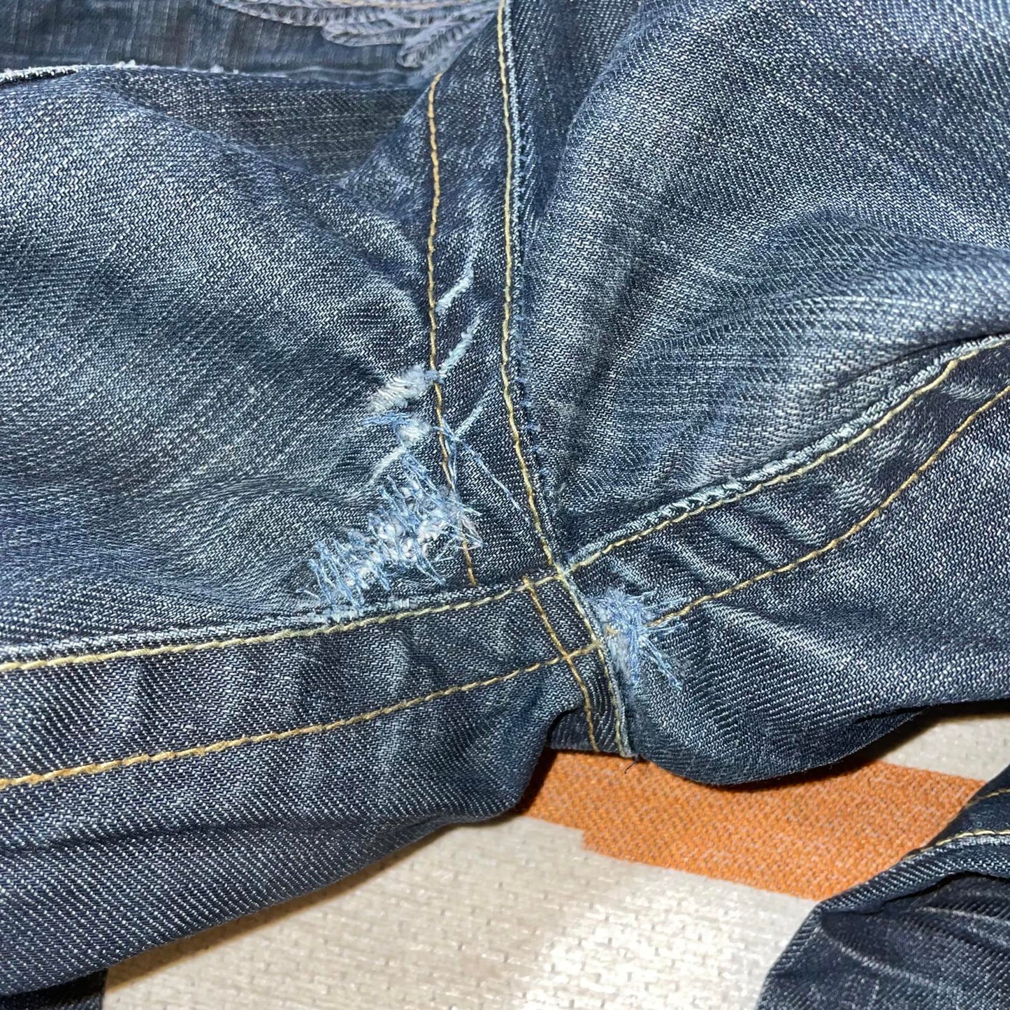 Ross Carra 90s Embroidered Owl Jeans 36x30