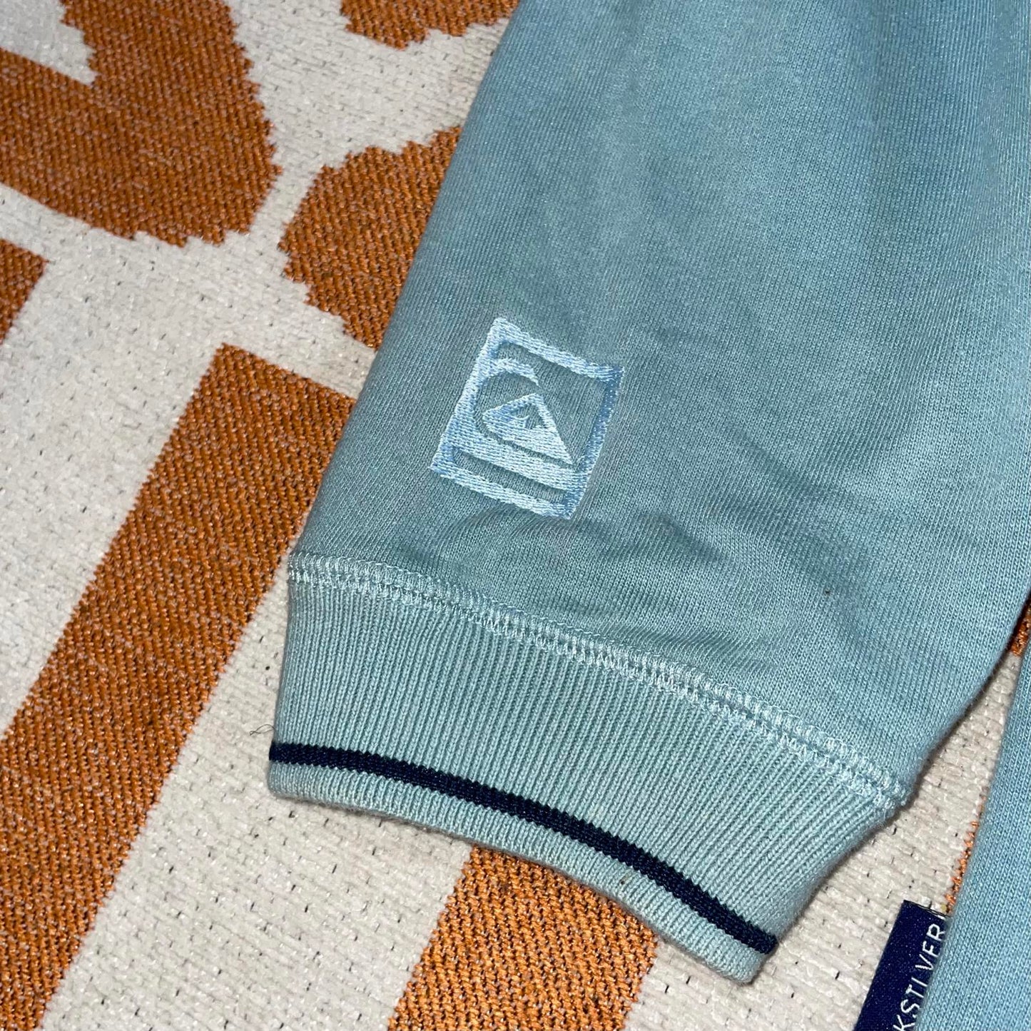 Quiksilver 00s Embroidered Box Sweatshirt M