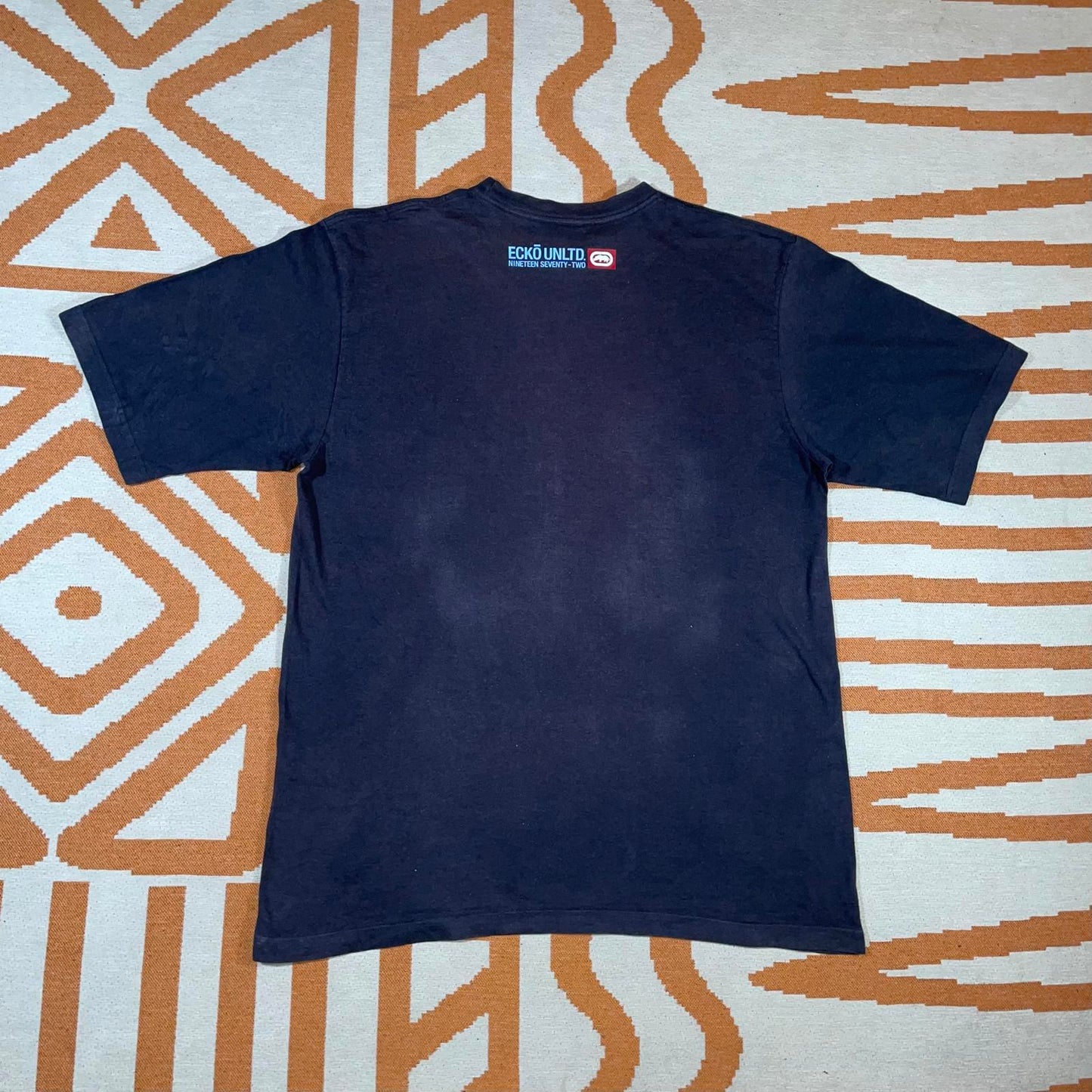 Ecko Unltd. 00s Graphic Spraypaint T-Shirt L