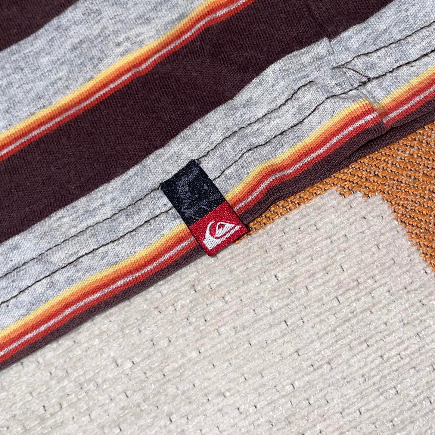 Quiksilver 00s Striped Print T-Shirt L