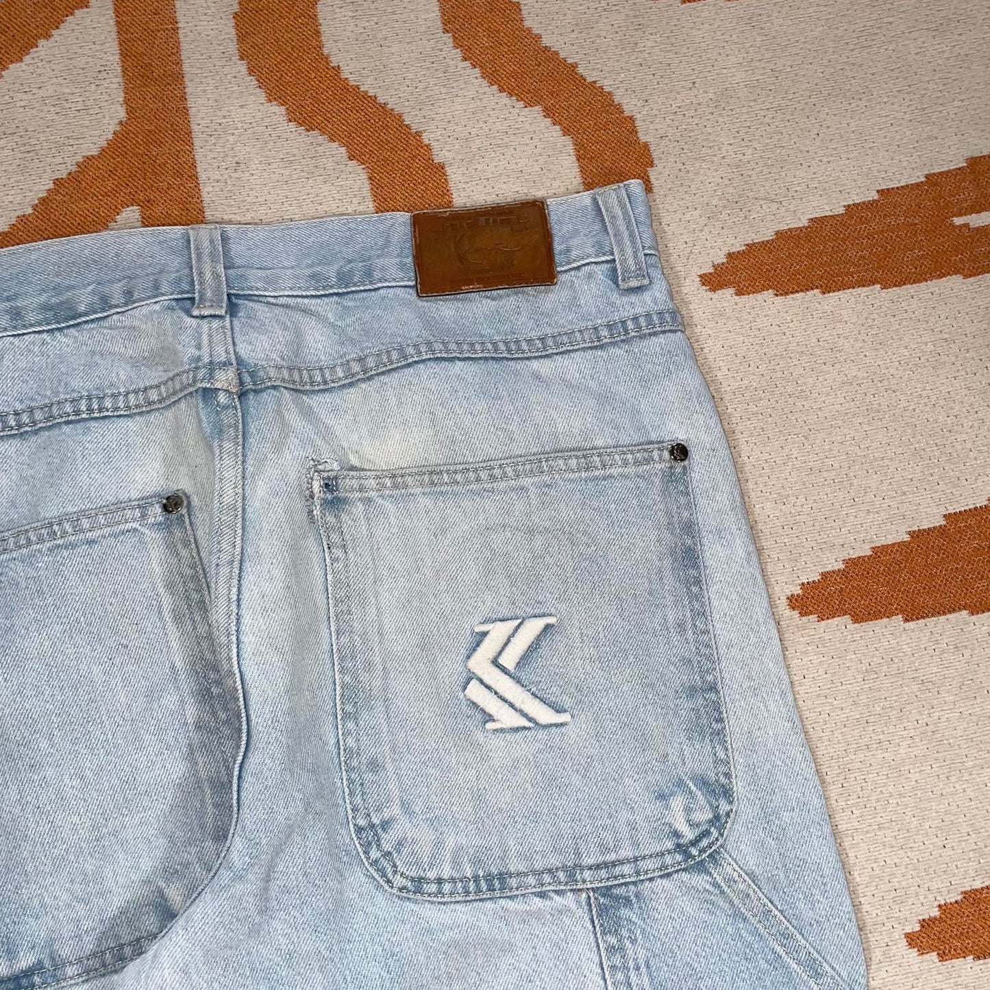 Karl Kani 00s Embroidered Light Blue Denim Jeans 32x32