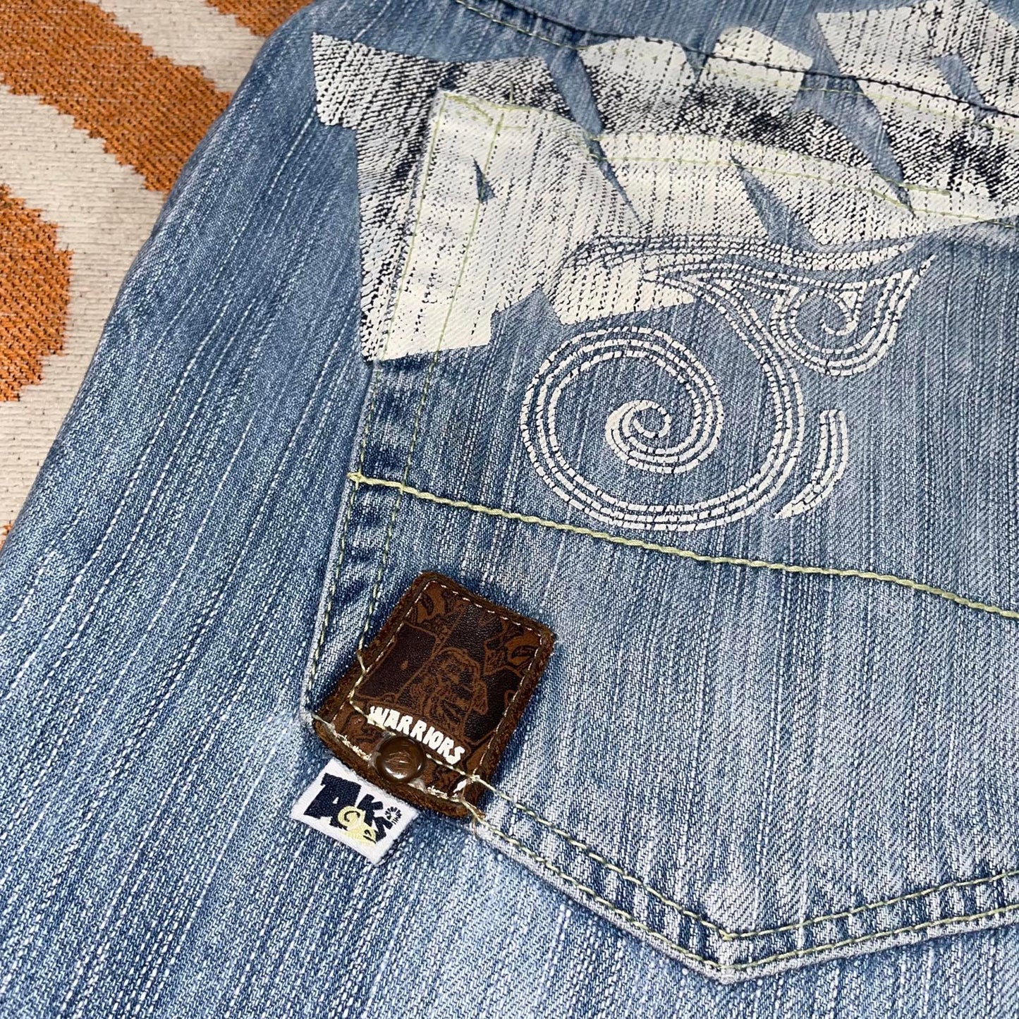 Akademiks 00s Printed ‘Warriors’ Baggy Blue Jeans 38x34