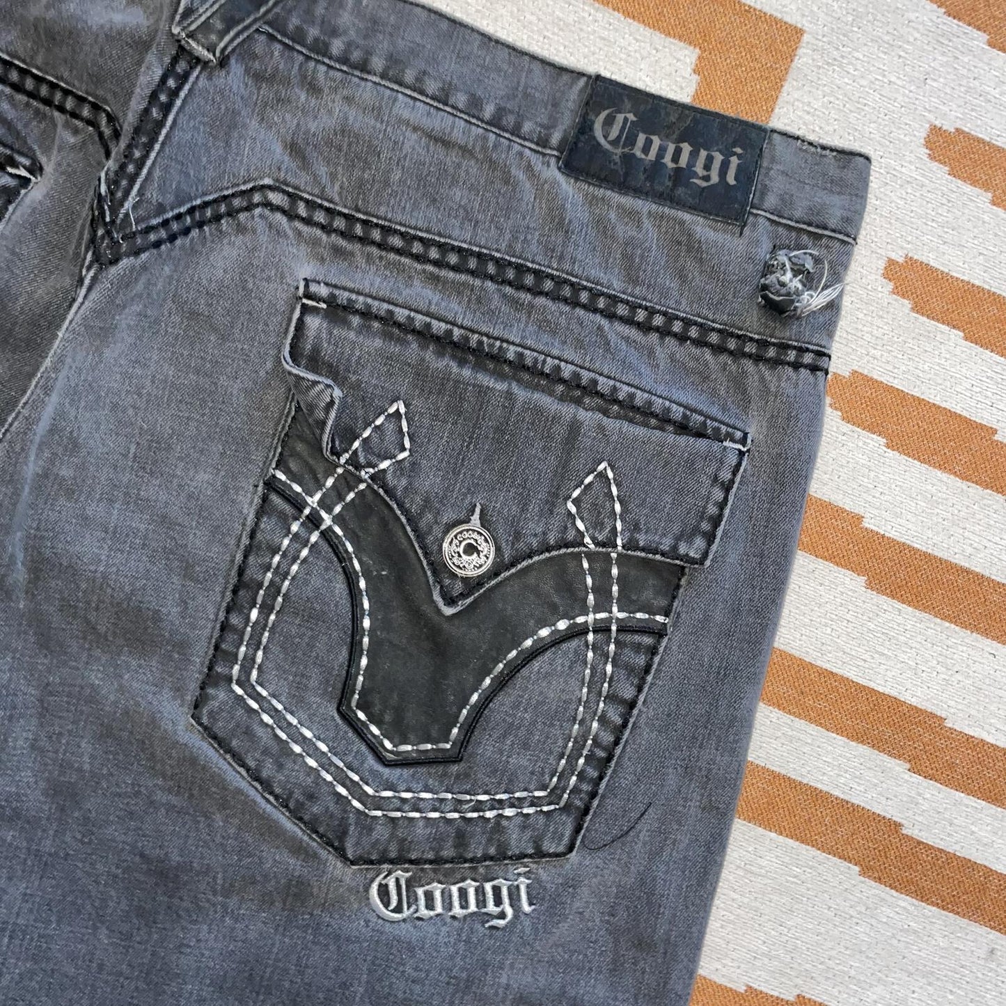 Coogi 90s Embroidered Super Baggy Black Jeans 50x34