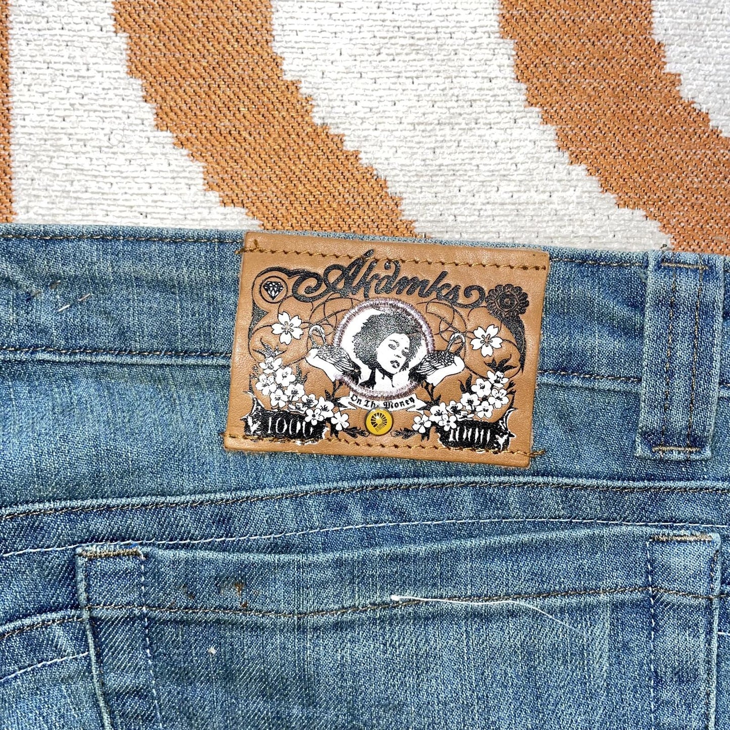 Akademiks 00s Printed/Rhinestone ‘Lauryn Hill’ Bootcut Jeans 32x32/12