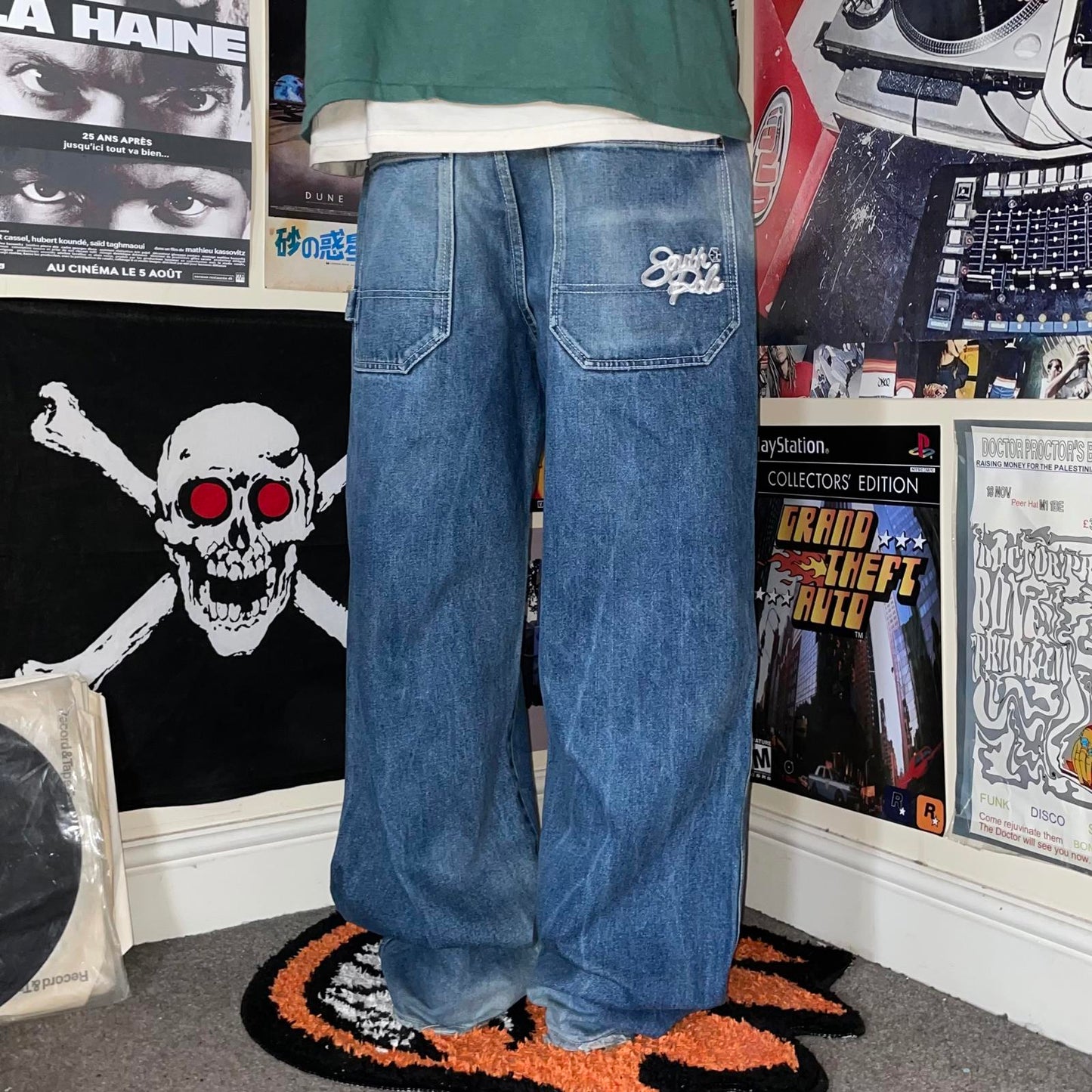 Southpole 00s Embroidered Baggy Blue Jeans 34x31