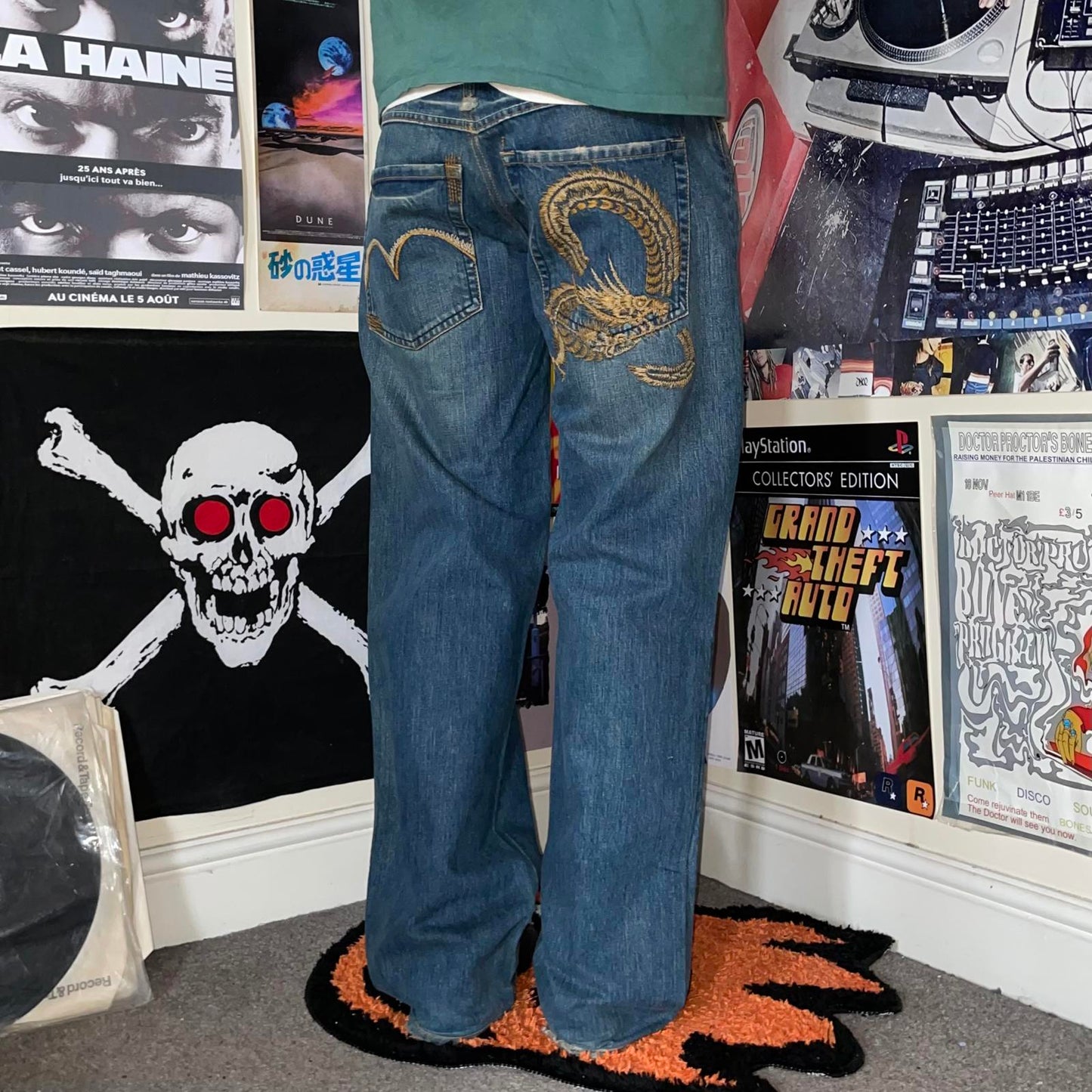 Oni Arai 00s Dragon Embroidered Jeans 36x31