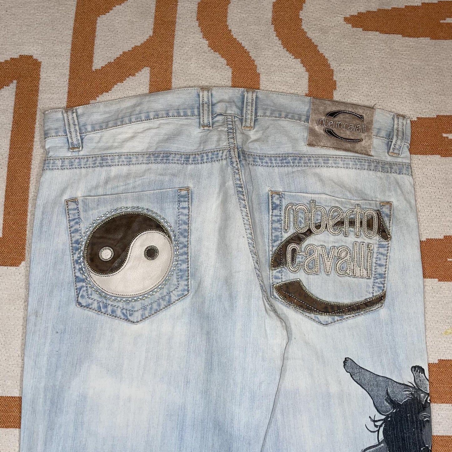 Roberto Cavalli 00s Embroidered ‘Yin&Yang’ Baggy Jeans 36x36