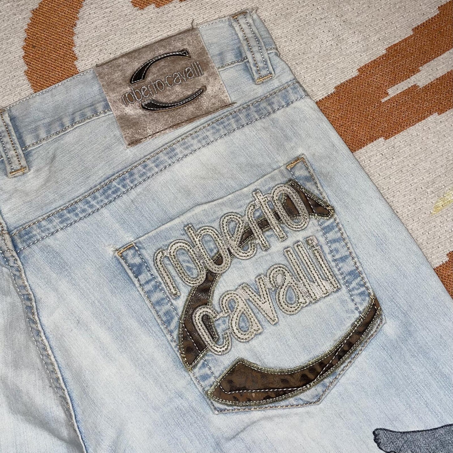 Roberto Cavalli 00s Embroidered ‘Yin&Yang’ Baggy Jeans 36x36