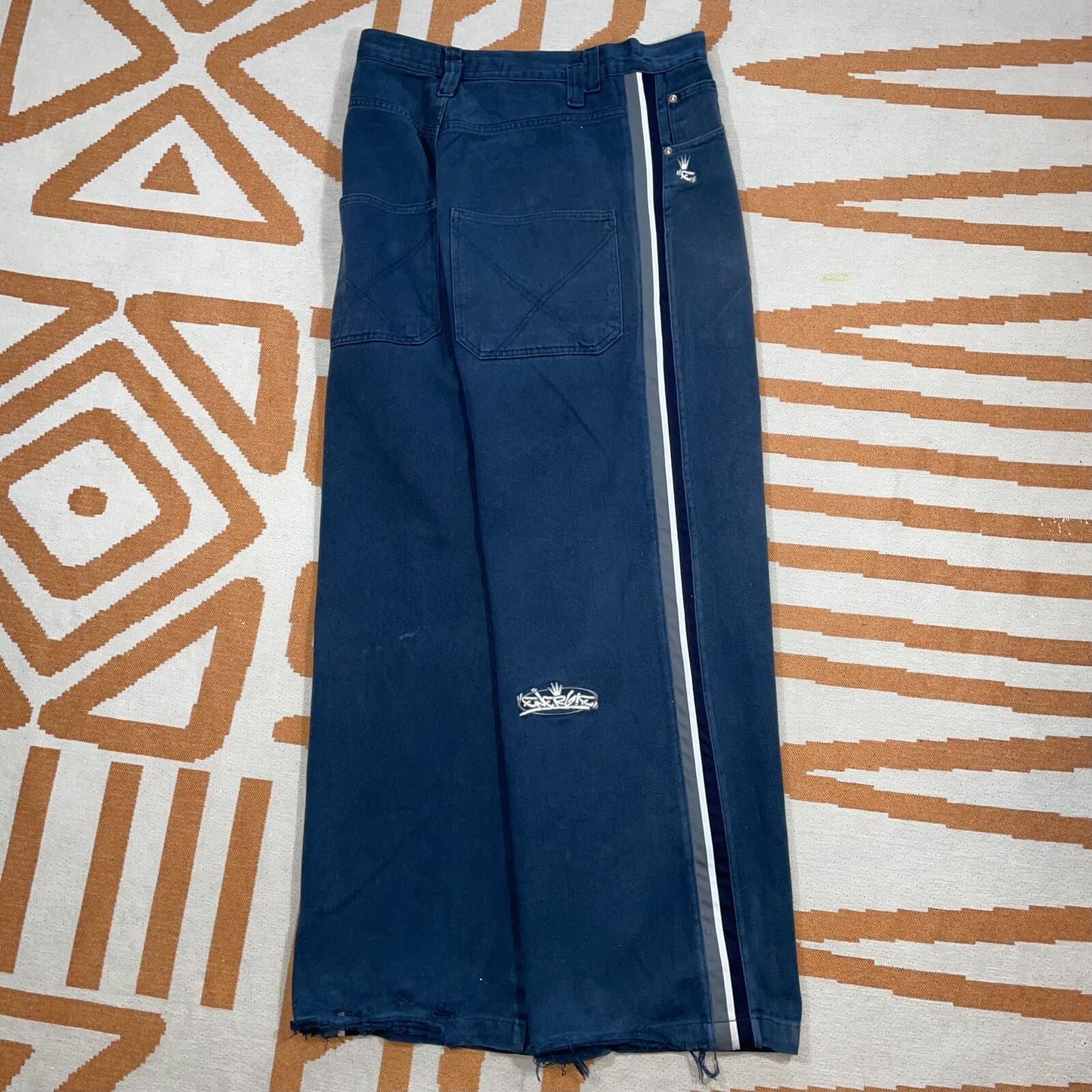 Energie 90s Embroidered/Striped Baggy Navy Jeans 34x32