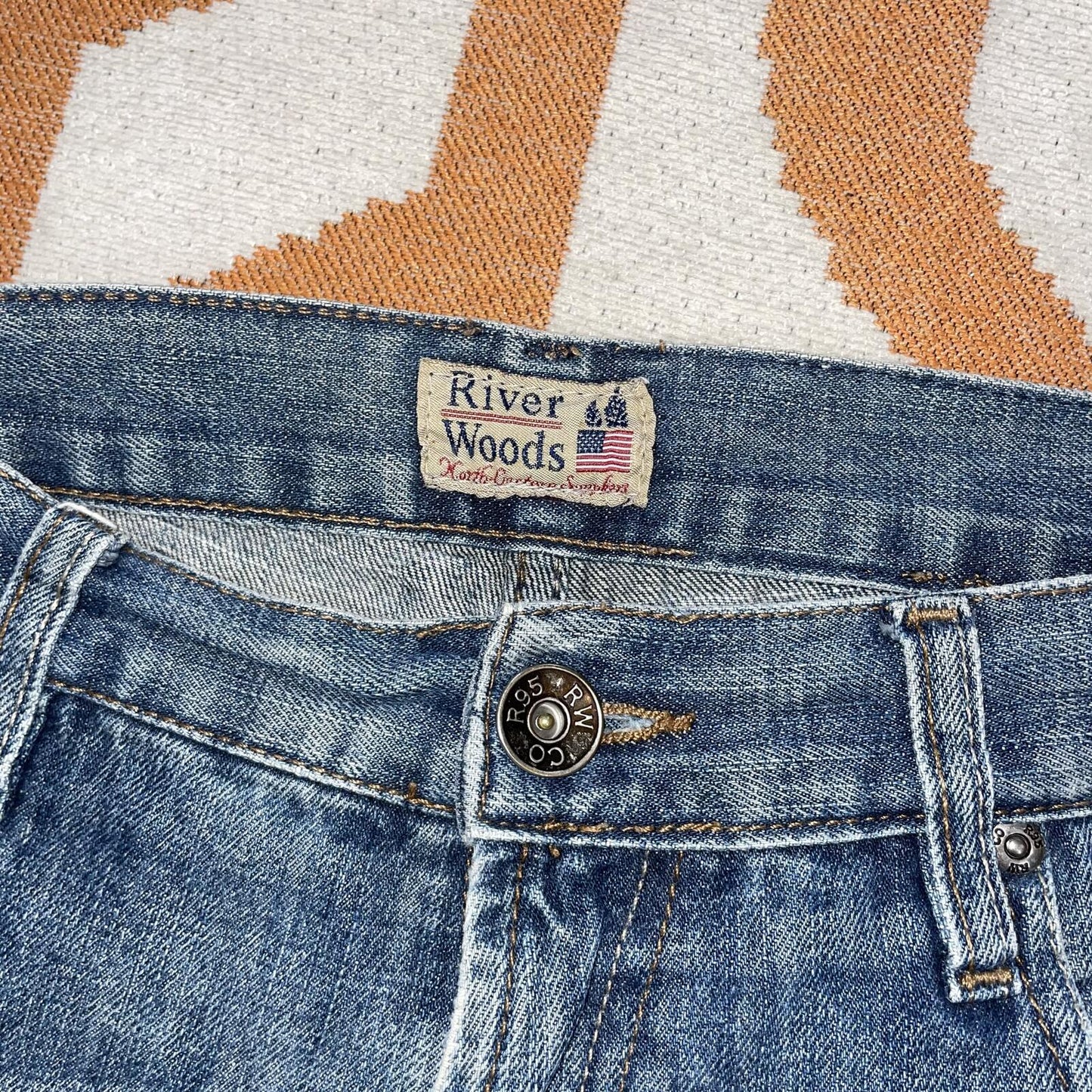 River Woods 00s Embroidered ‘Union Jack’ Loose Jeans 34x34