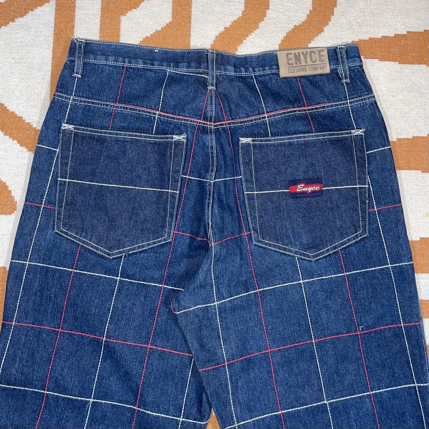Enyce 90s Embroidered Crosshatch Pattern Baggy Jeans 36x32
