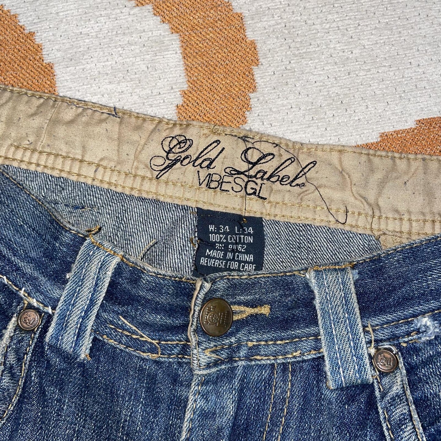 Vibes 00s Baggy 'Gold Label' Denim Blue Jeans 34x34