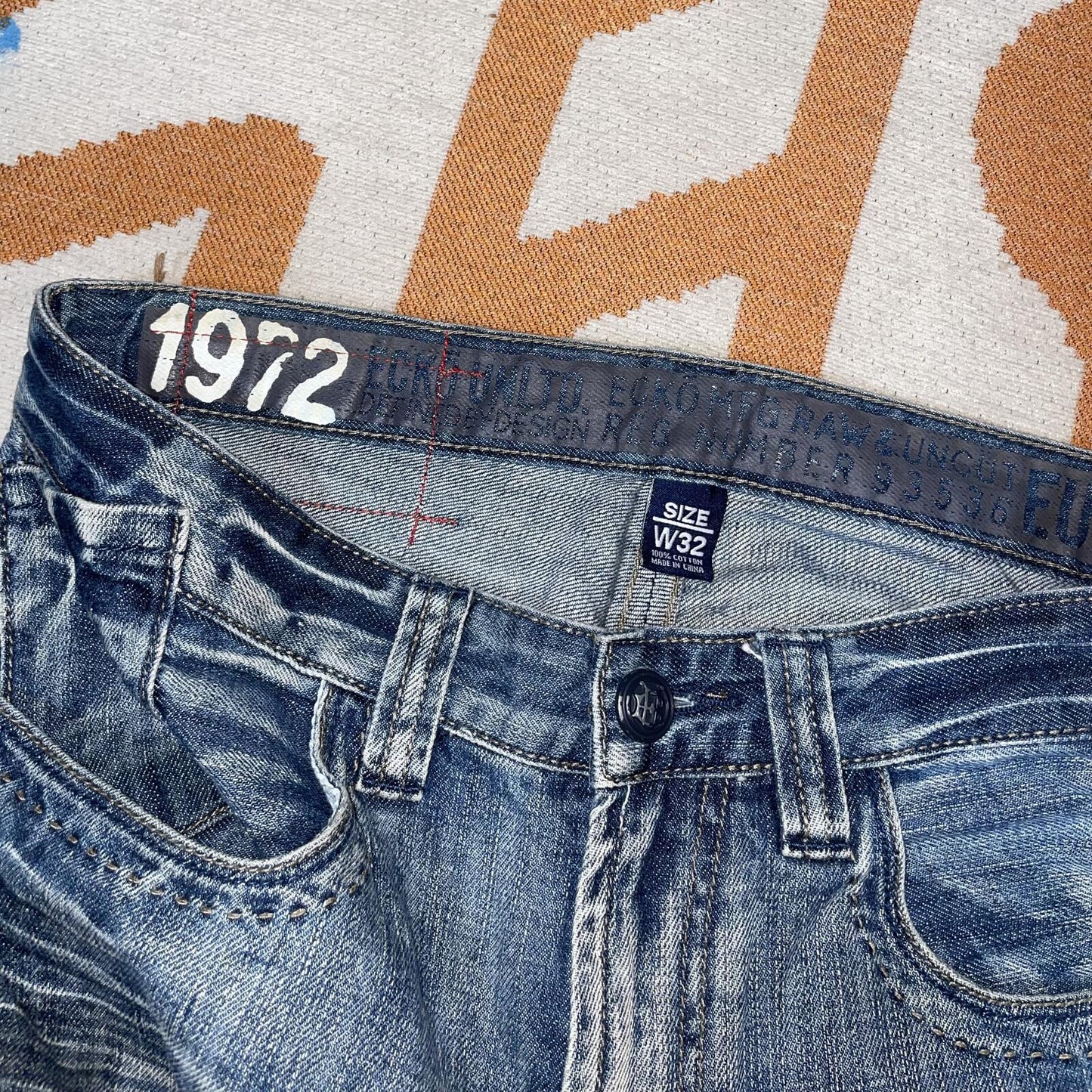 Ecko Unltd. 00s Printed/Embellished Wings Jeans 32x32