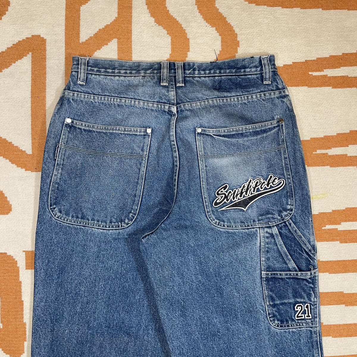 Southpole 90s Embroidered Baggy Blue Jeans 34x32