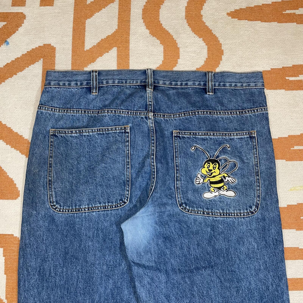 Hardline ‘23 Embroidered Bee Baggy Jeans 40x30